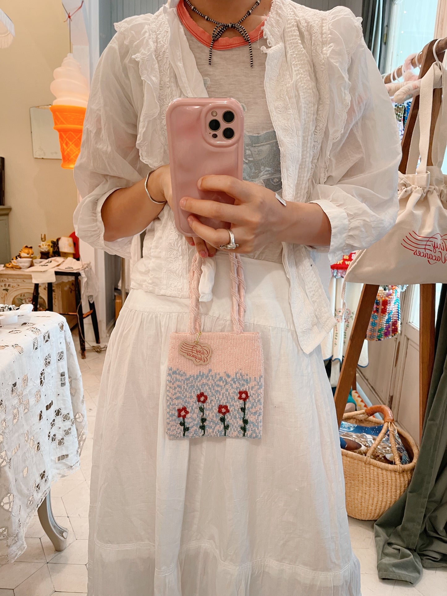 Vintage Pink × Flower Beads Handbag