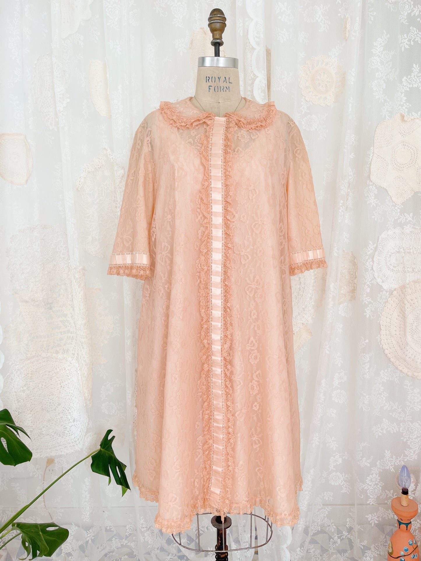 1960s Ribbon Lace Long Night Robe and Slip Dress