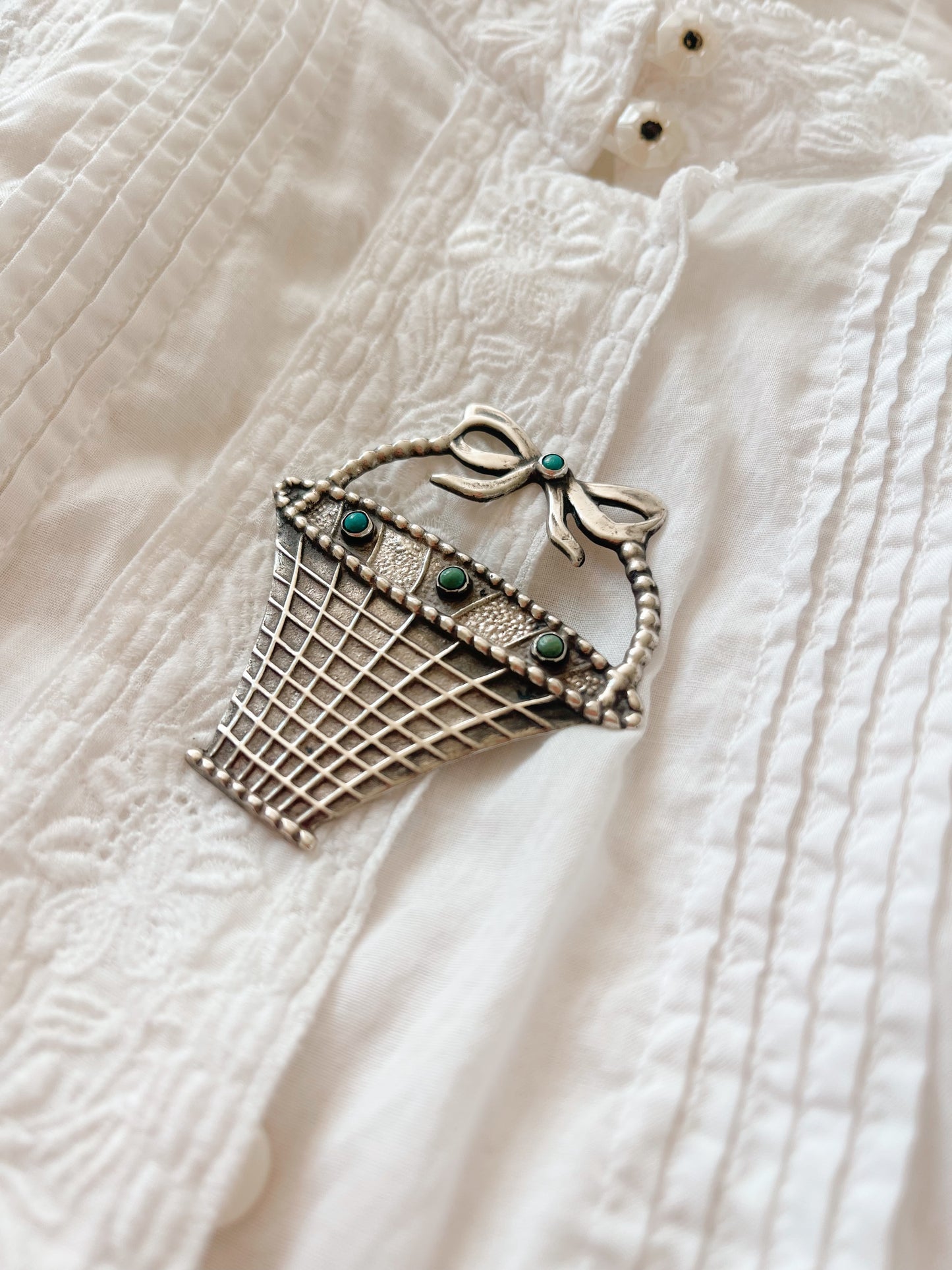 Vintage Rare Ribbon Basket Brooch