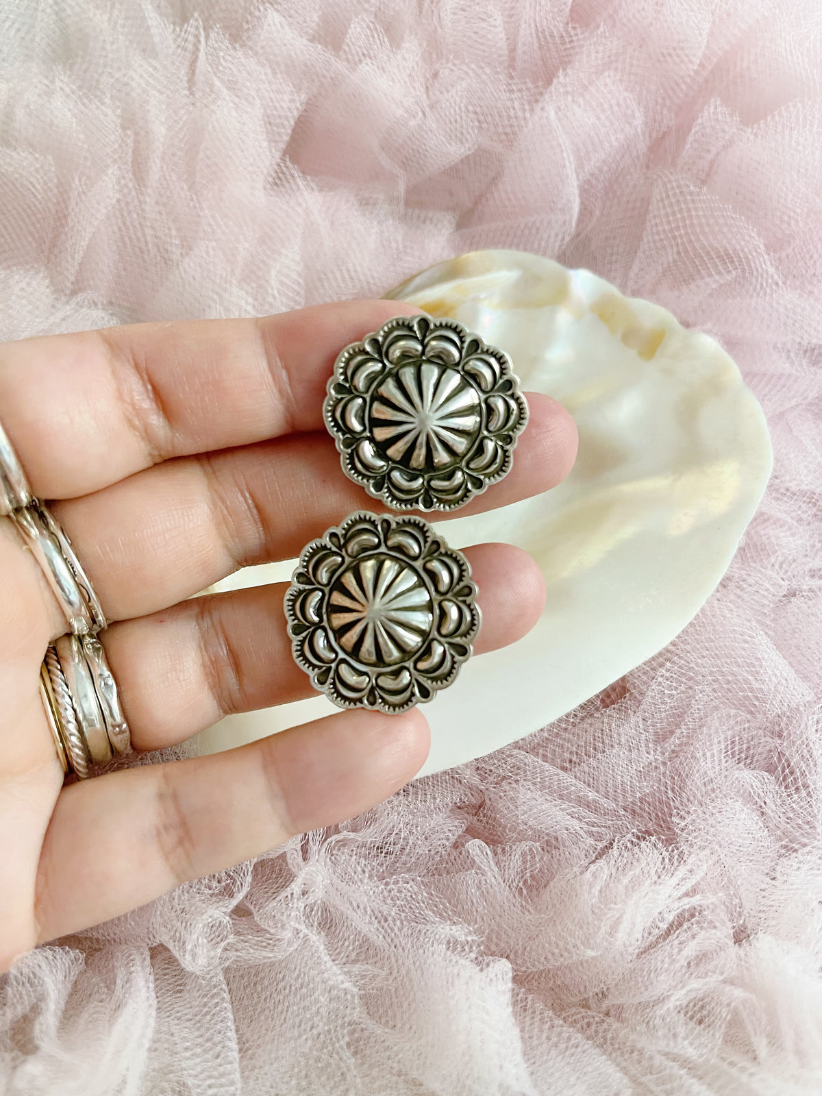Tsosie Orville White Silver Concho Pierce