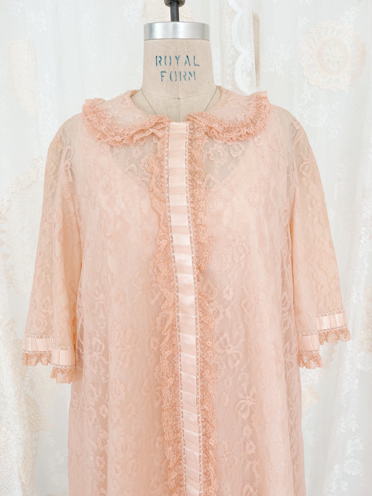 1960s Ribbon Lace Long Night Robe and Slip Dress