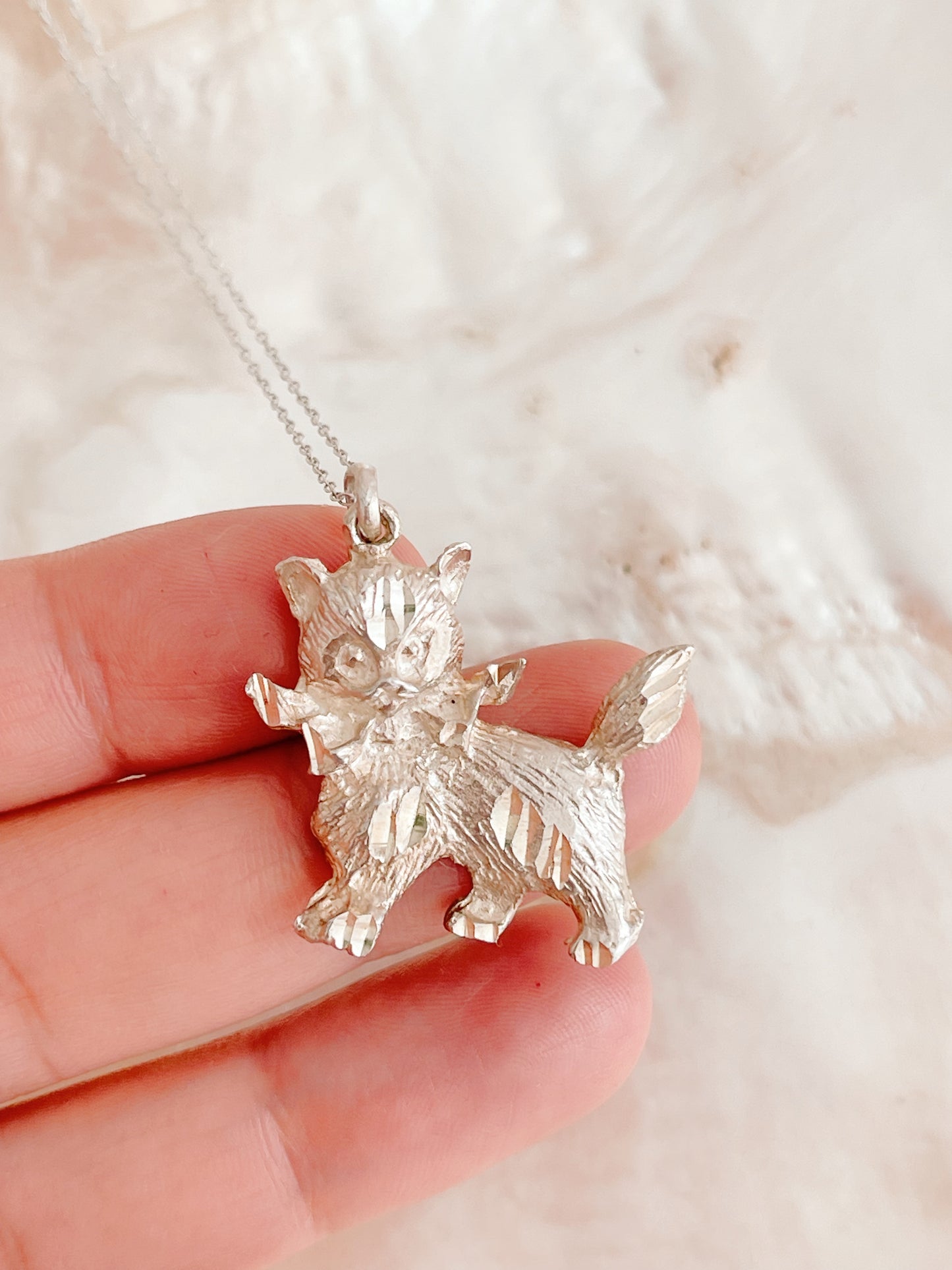 Vintage Diamond Cut Cat Silver Necklace