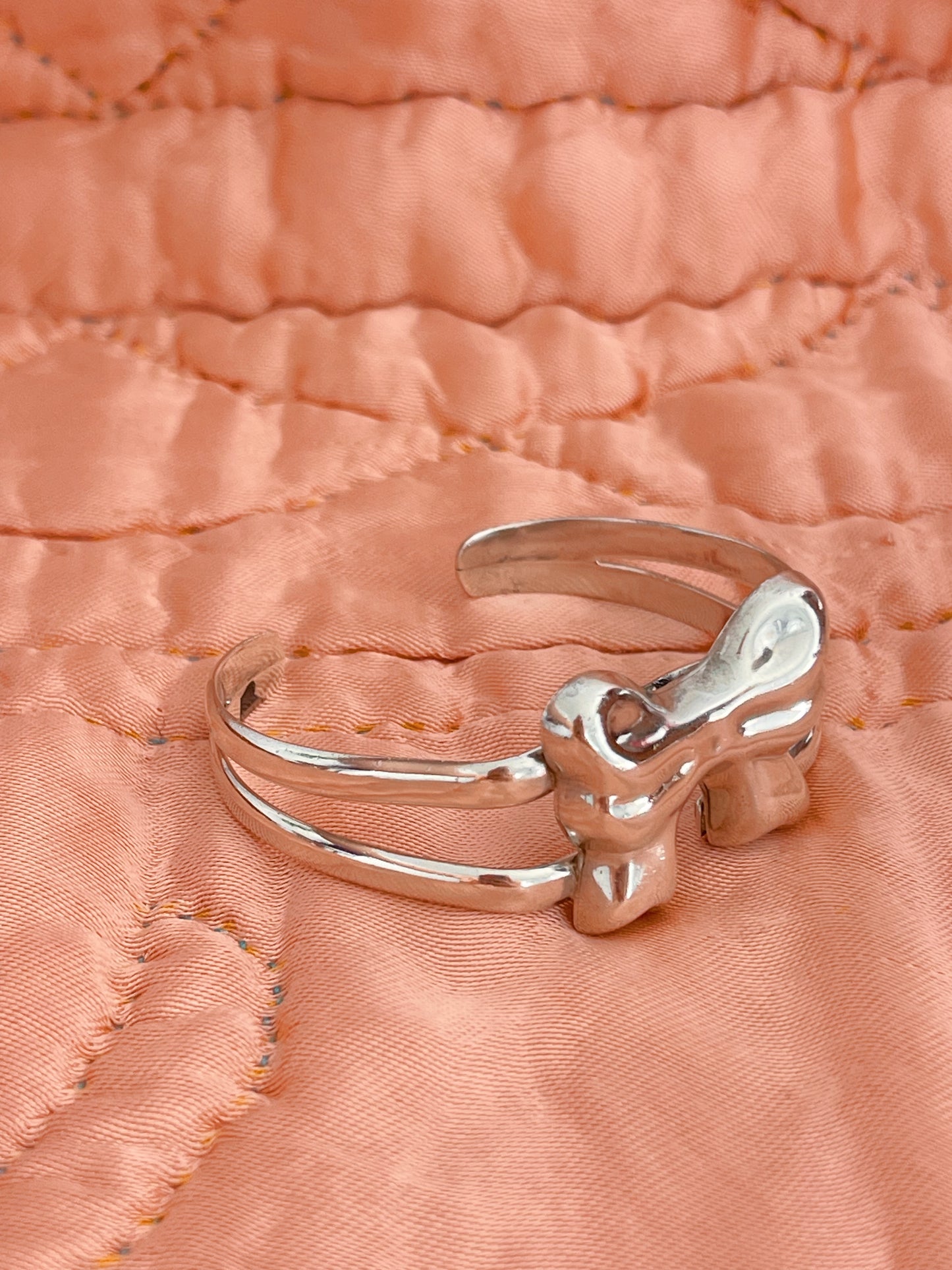 1980’s Vintage Ribbon Bow Cuff Bangle.