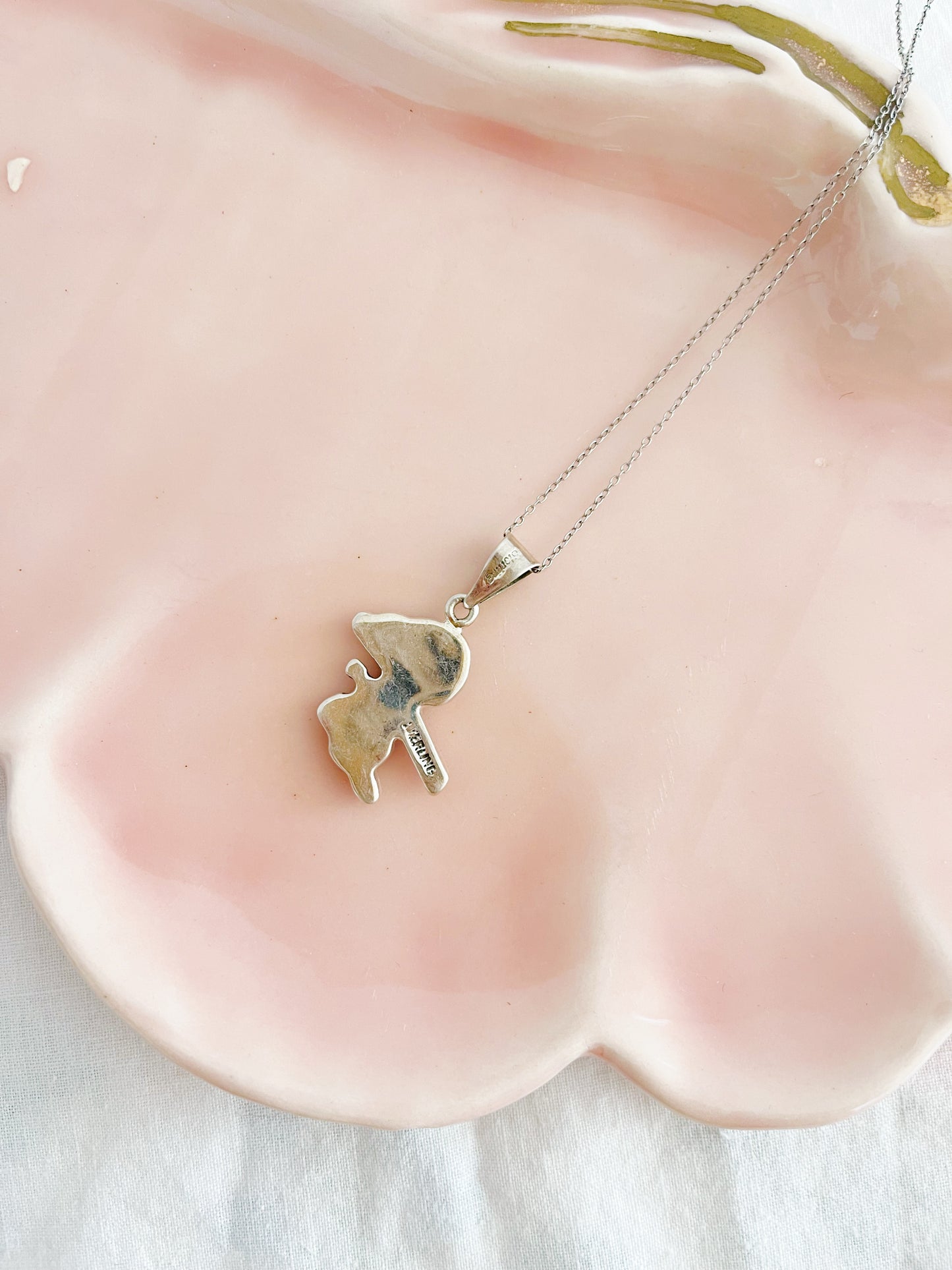 Zuni Flight Snoopy Necklace.