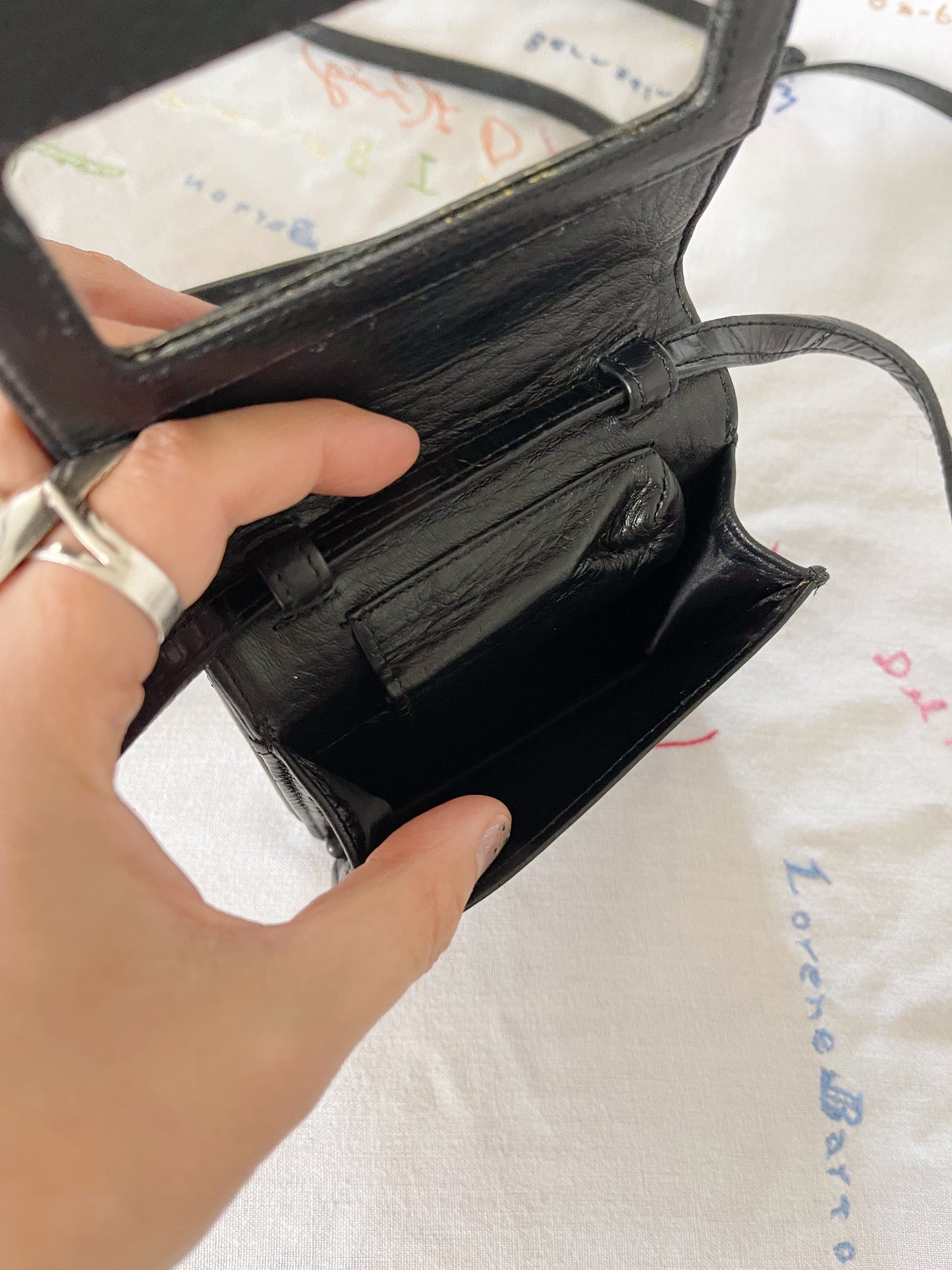 Dog Needle Pointed Wallet Purse