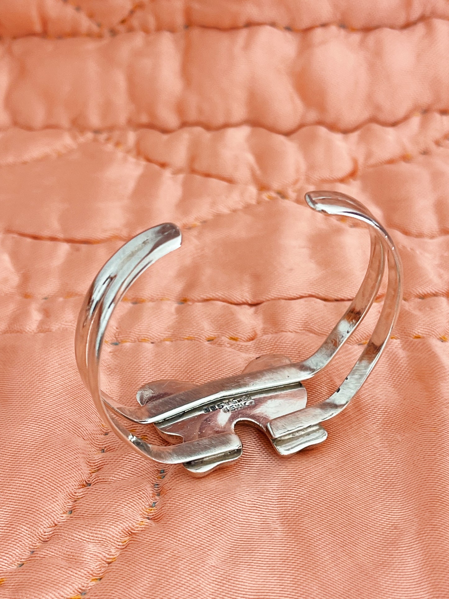 1980’s Vintage Ribbon Bow Cuff Bangle.