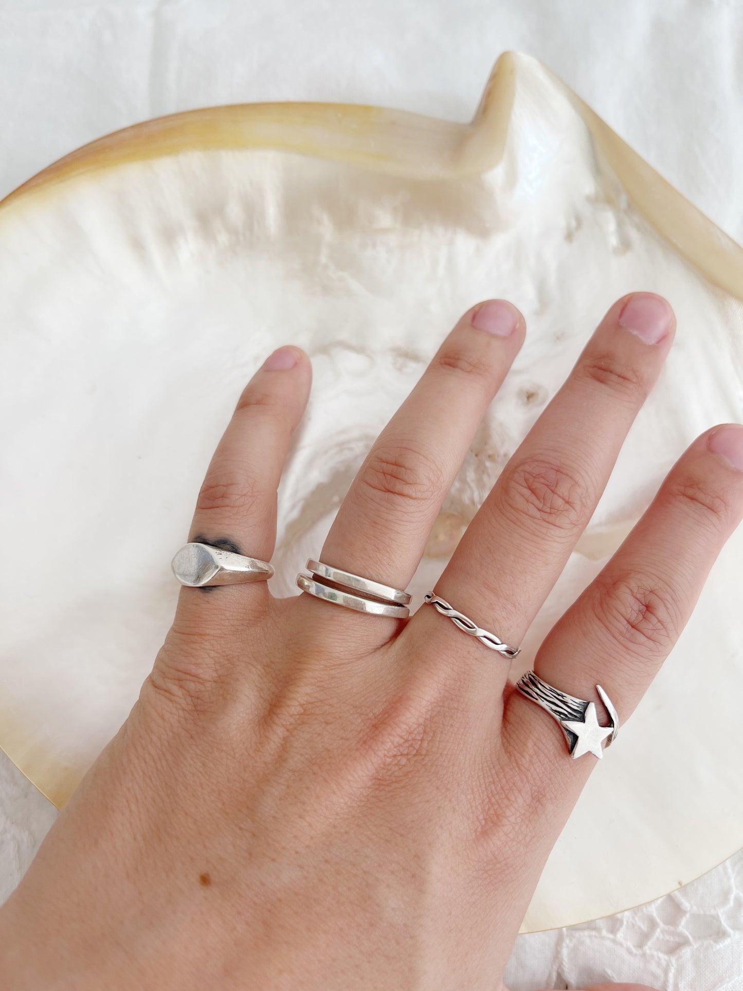 1980’s 2pc Set Silver Rings.