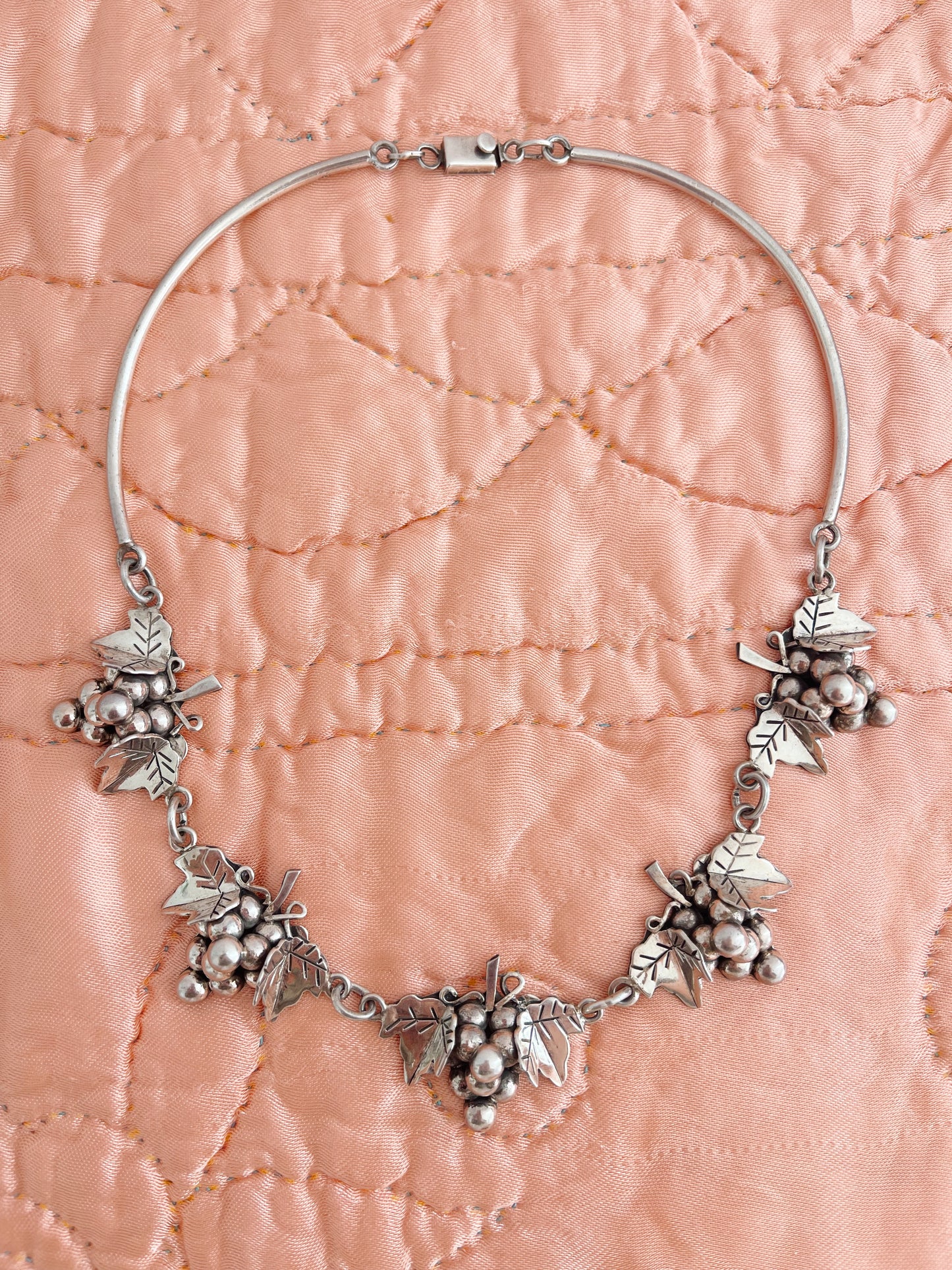 Vintage Silver Grapes Choker Necklace
