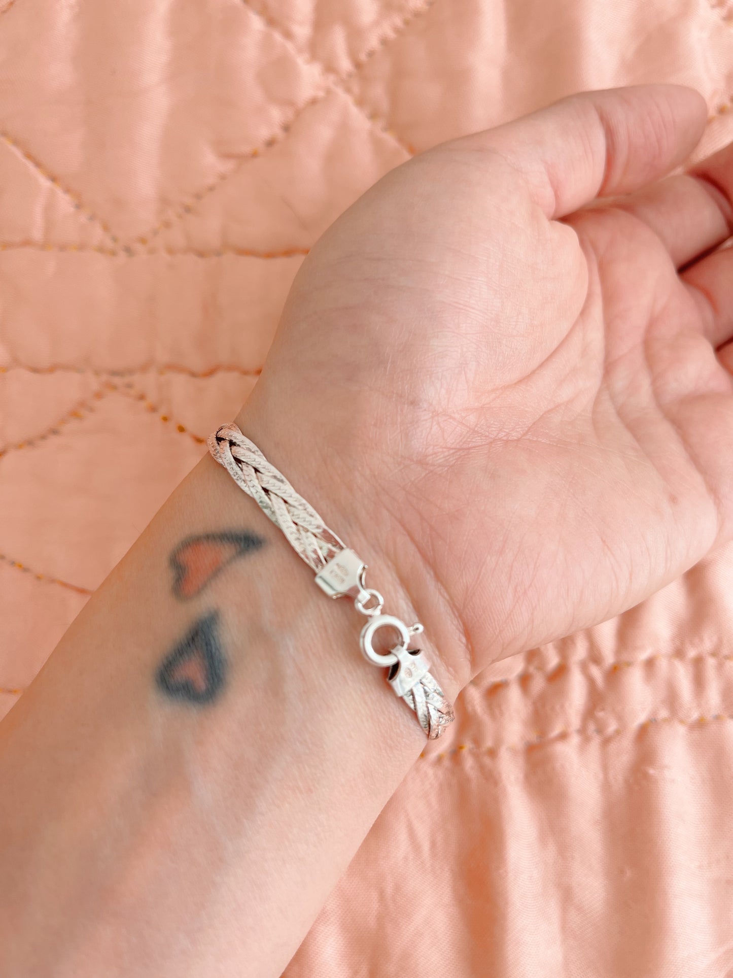 Vintage Ribbon Twist Chain Bracelet