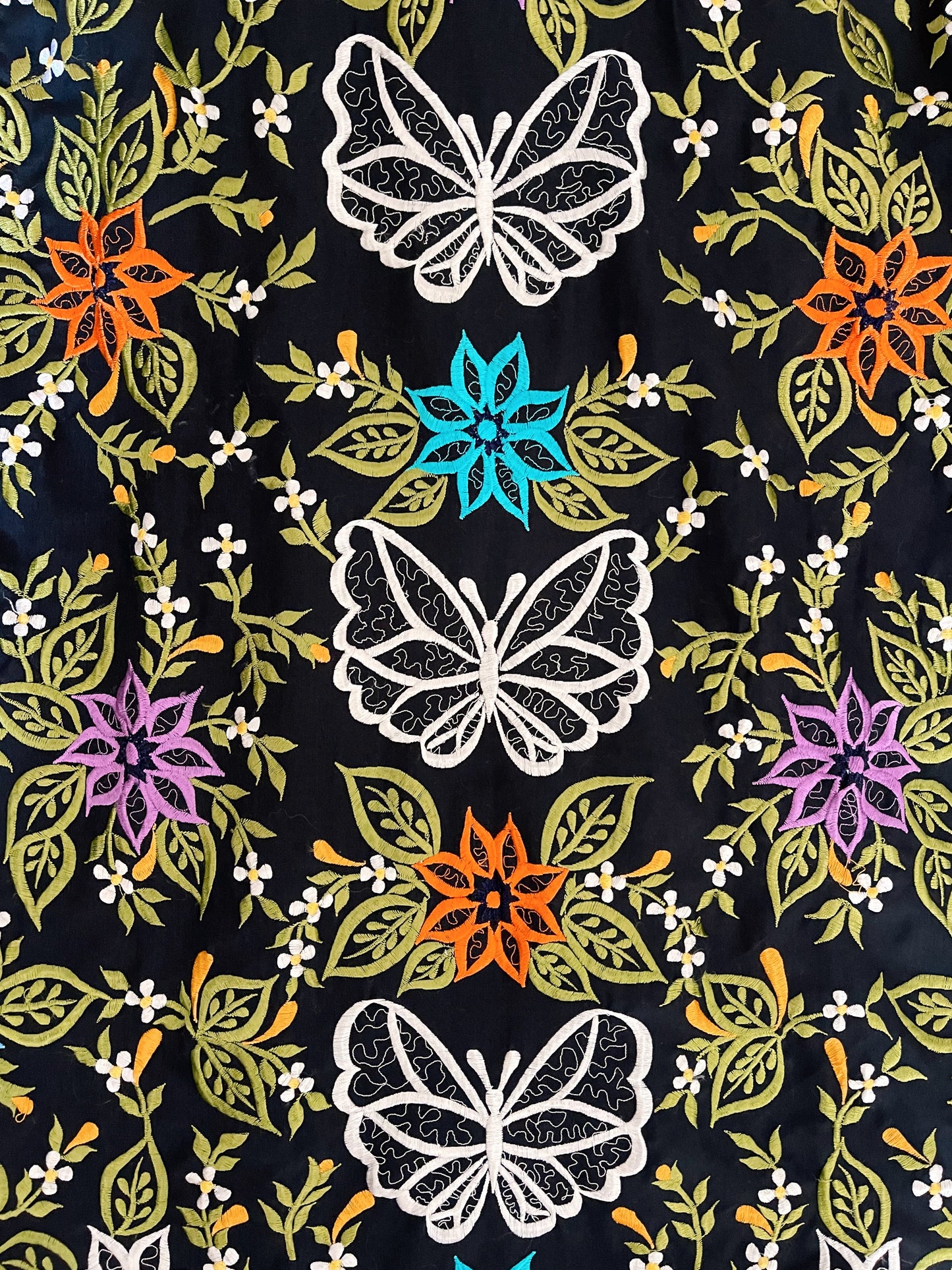 Vintage Embroidered Mandarin Style Jacket