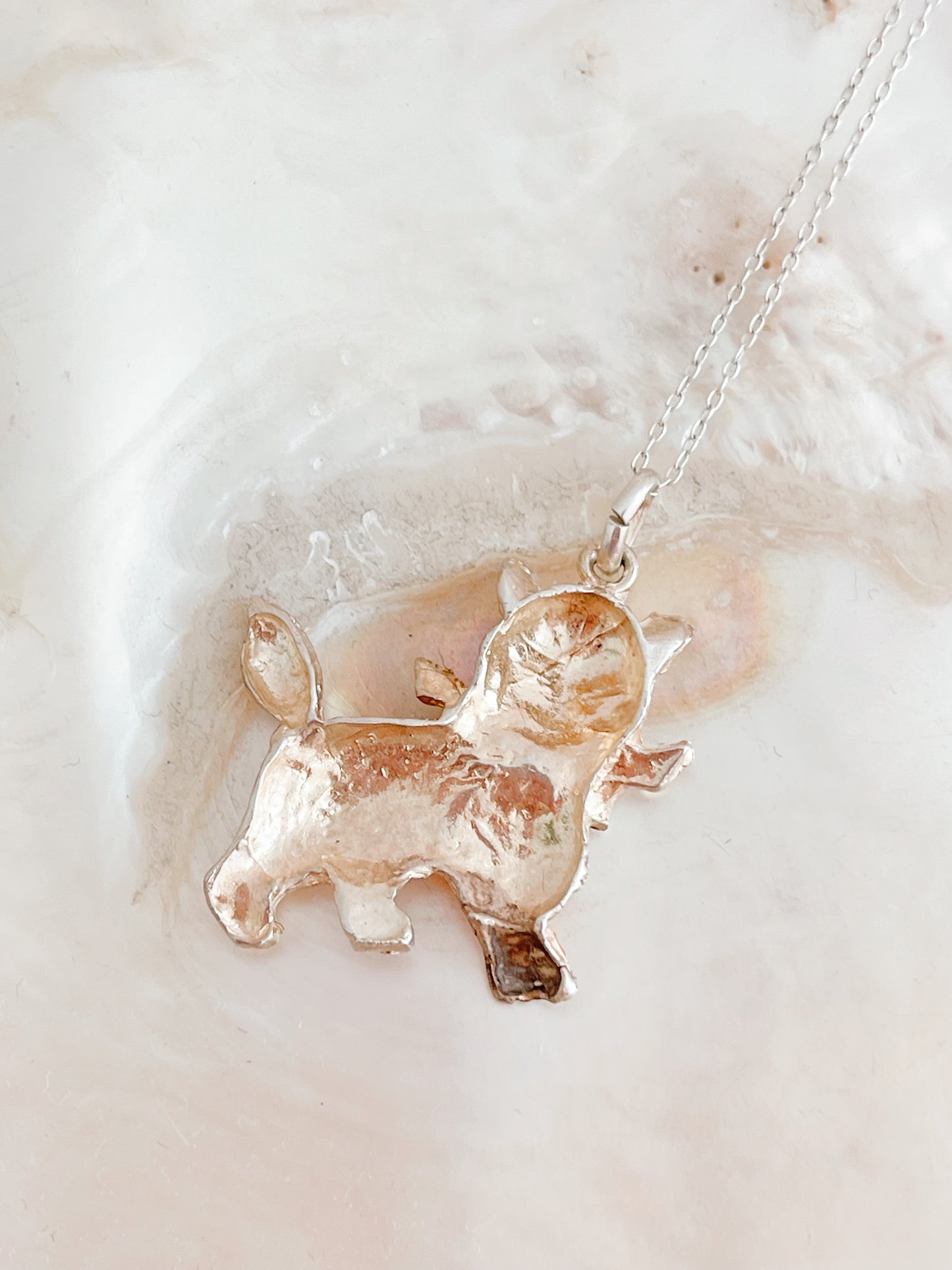 Vintage Diamond Cut Cat Silver Necklace