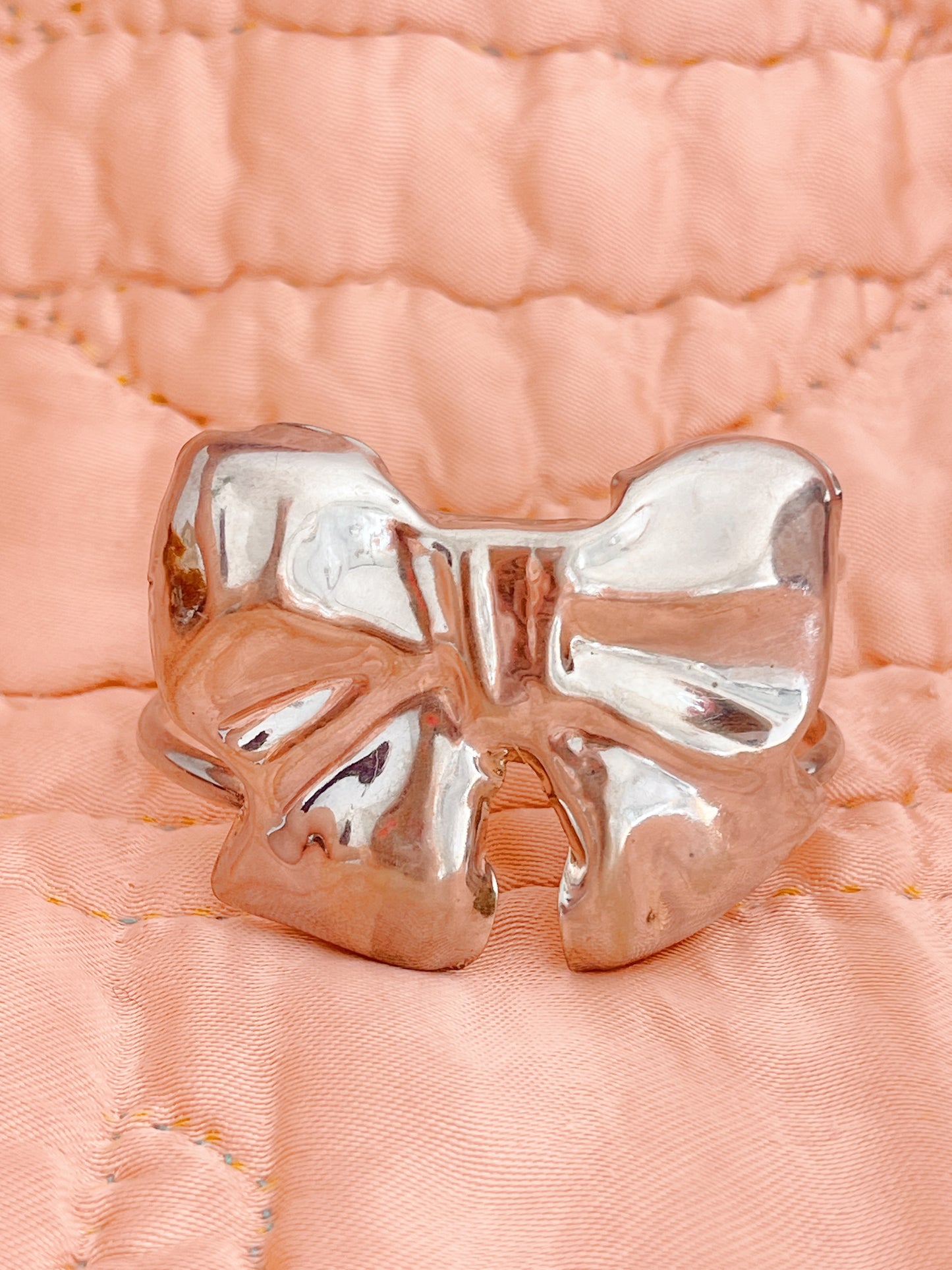 1980’s Huge ! Vintage Ribbon Bow Cuff Bangle.