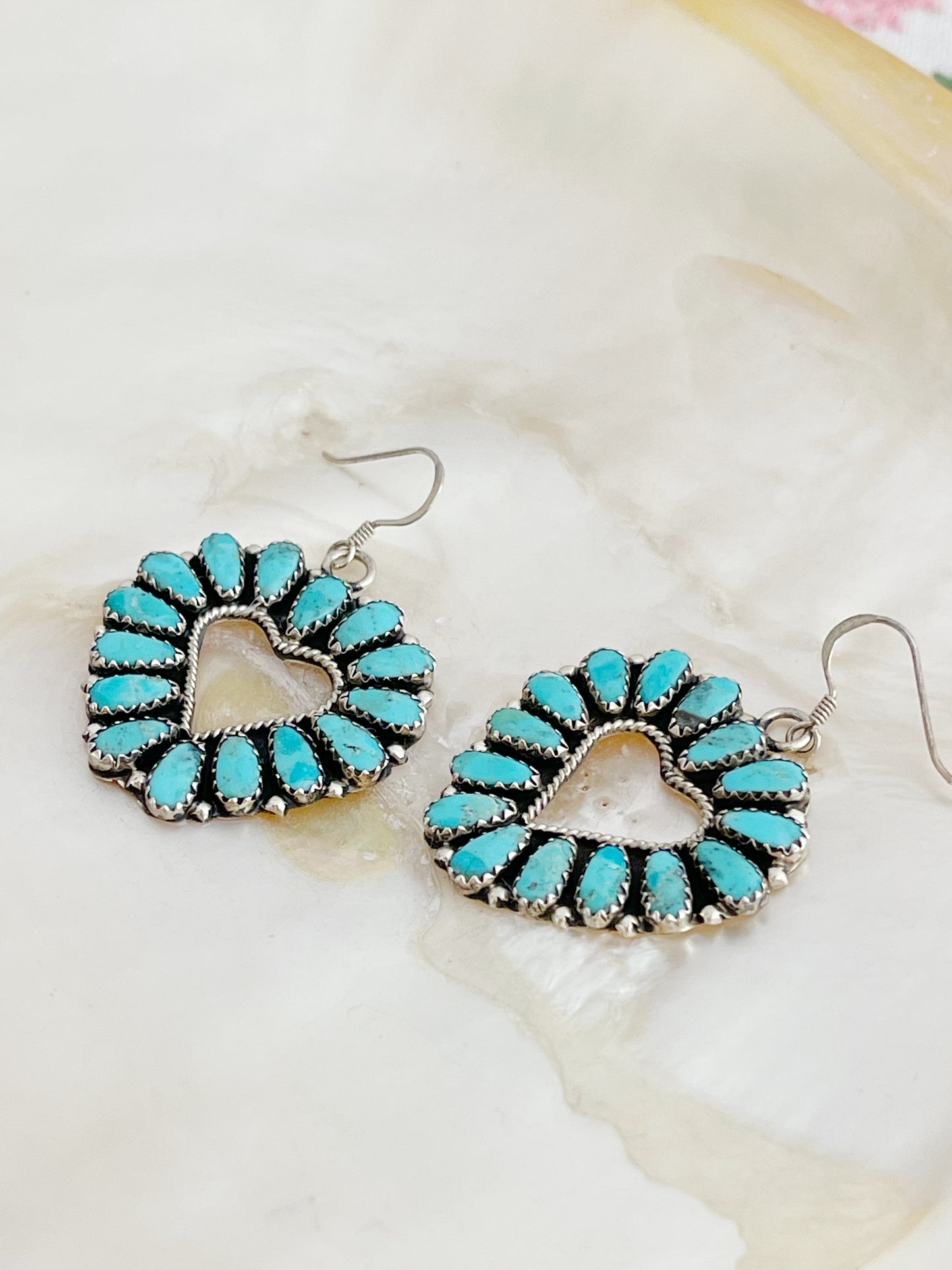 Zuni Turquoise Heart Hook Pierce.