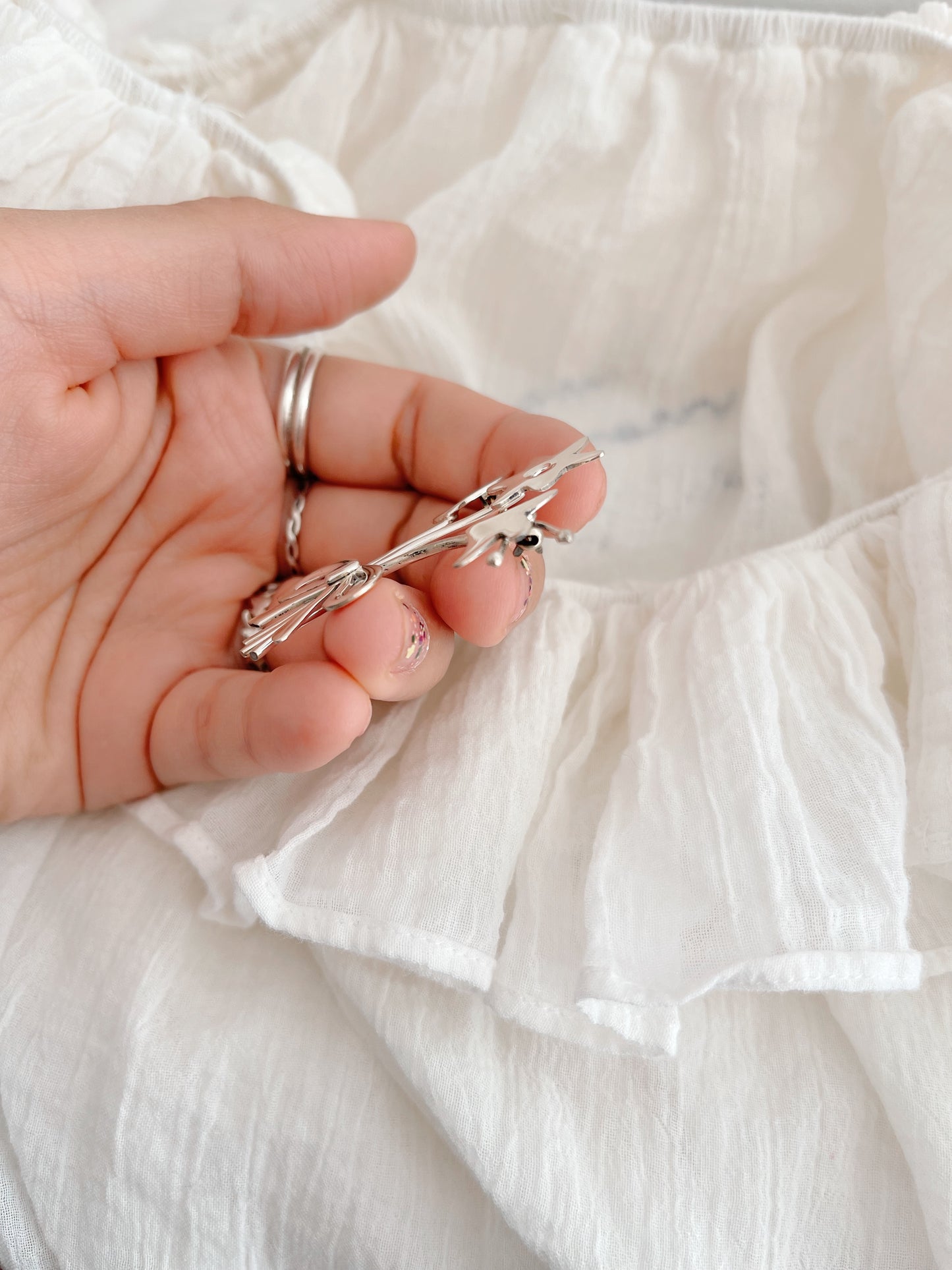 Vintage Flower Bouquet Silver Brooch.