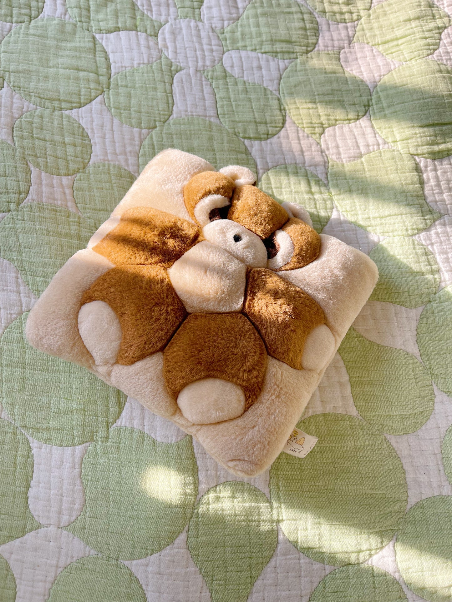 1998’s Animal Cute Cushion.