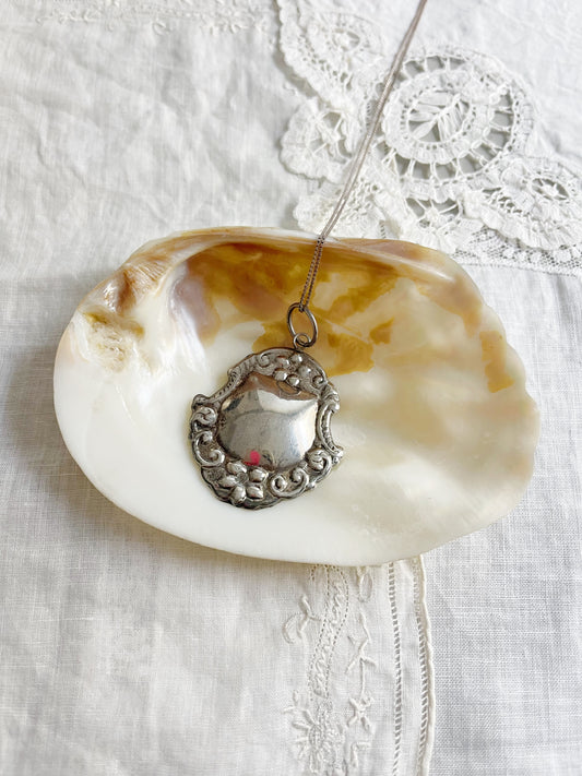Vintage Engravable Silver Necklace