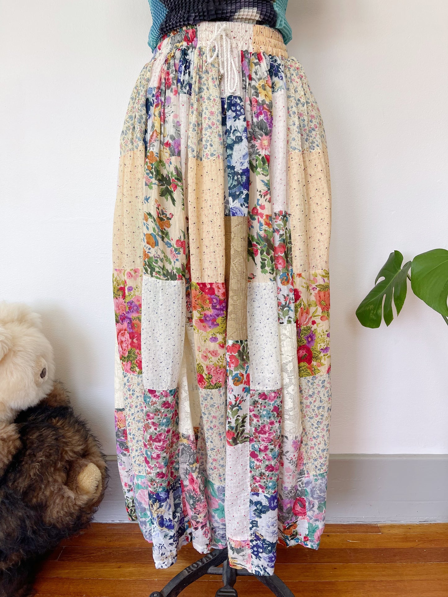 Vintage Patchworks Flower Maxi Skirt