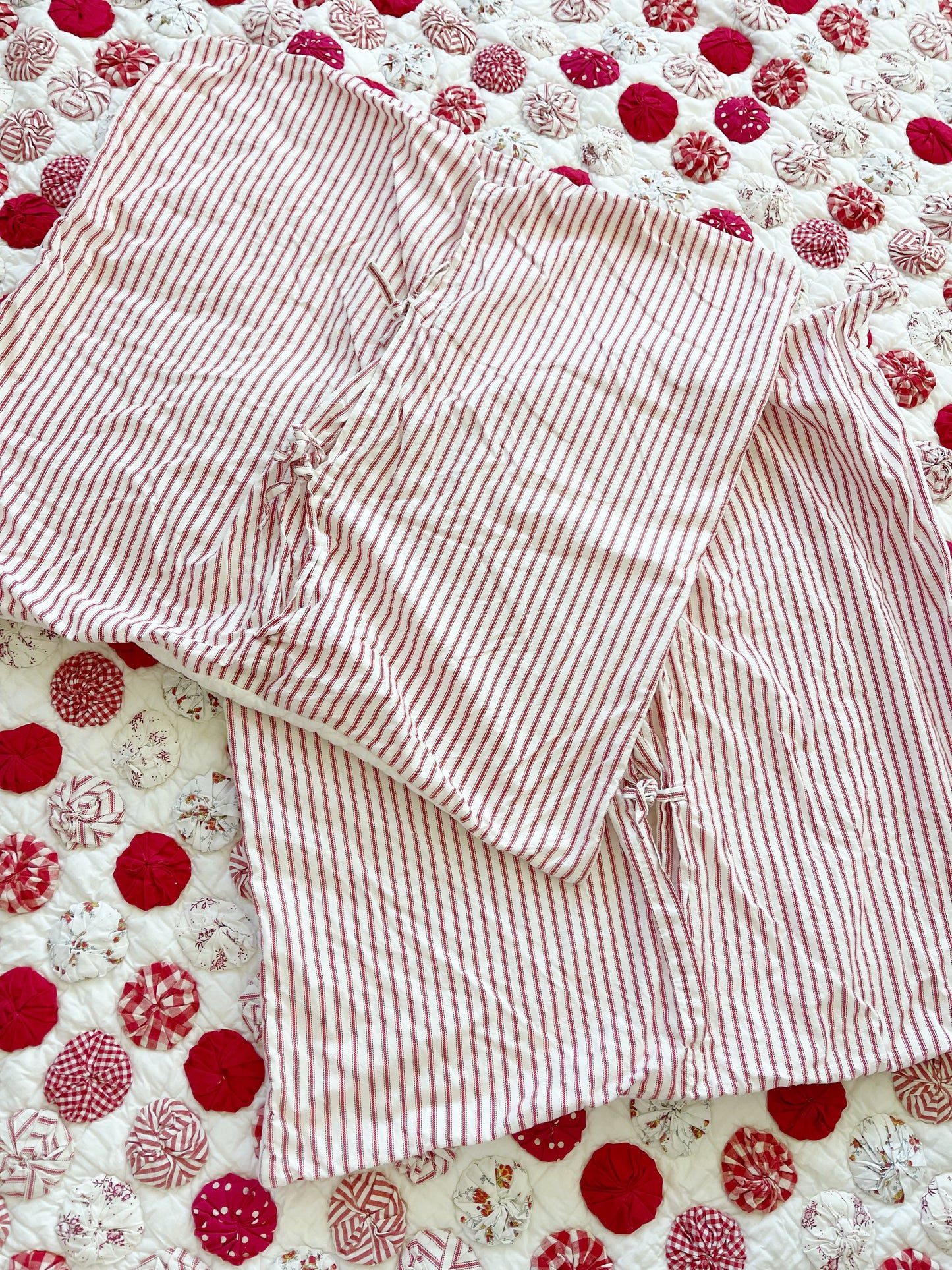 Huge !! Yo Yo Quilt Floor Rug and Cushion Cover