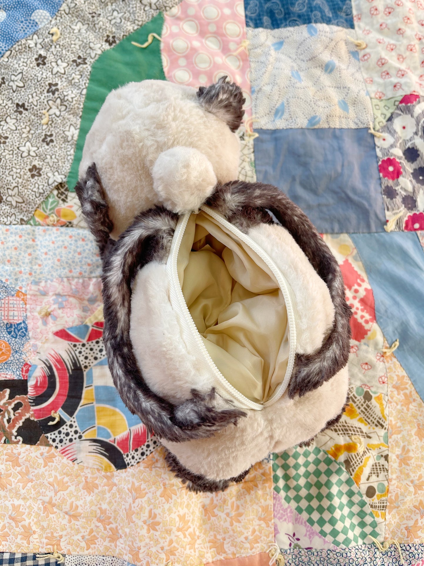 Panda Plush Hand Bag