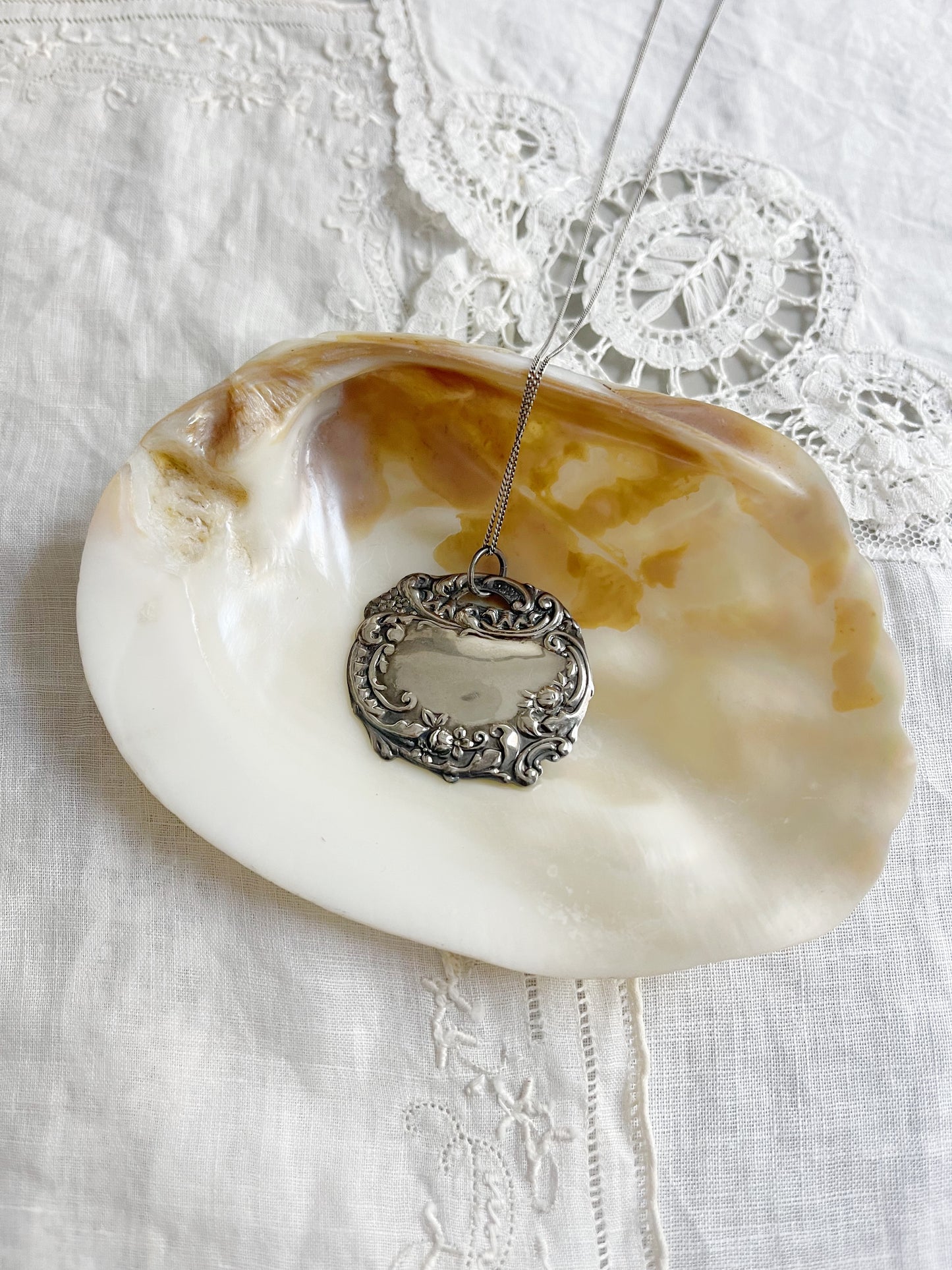 Vintage Engravable Silver Necklace