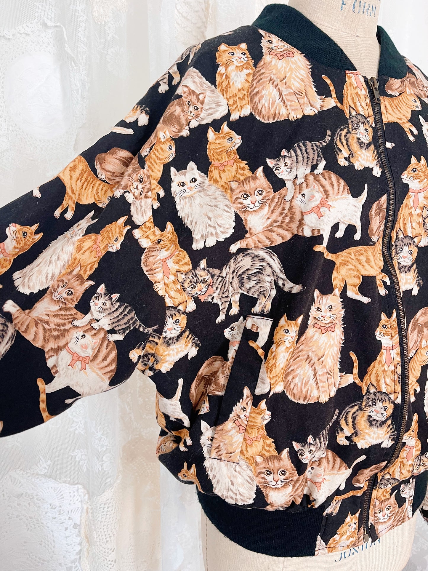 1990s So many Cats Zip Up Jacket