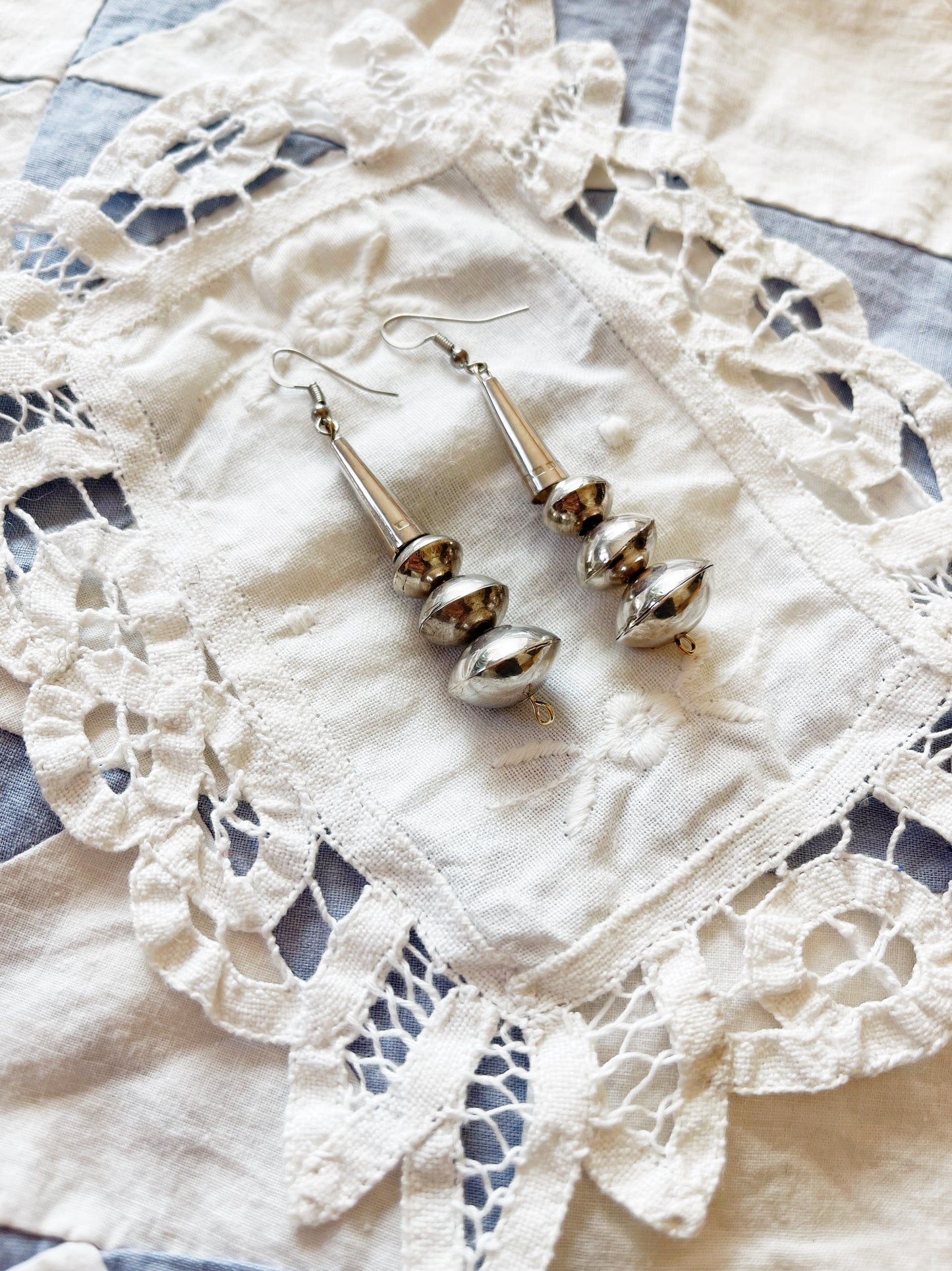 Navajo Pearl Sterling Silver Pierce