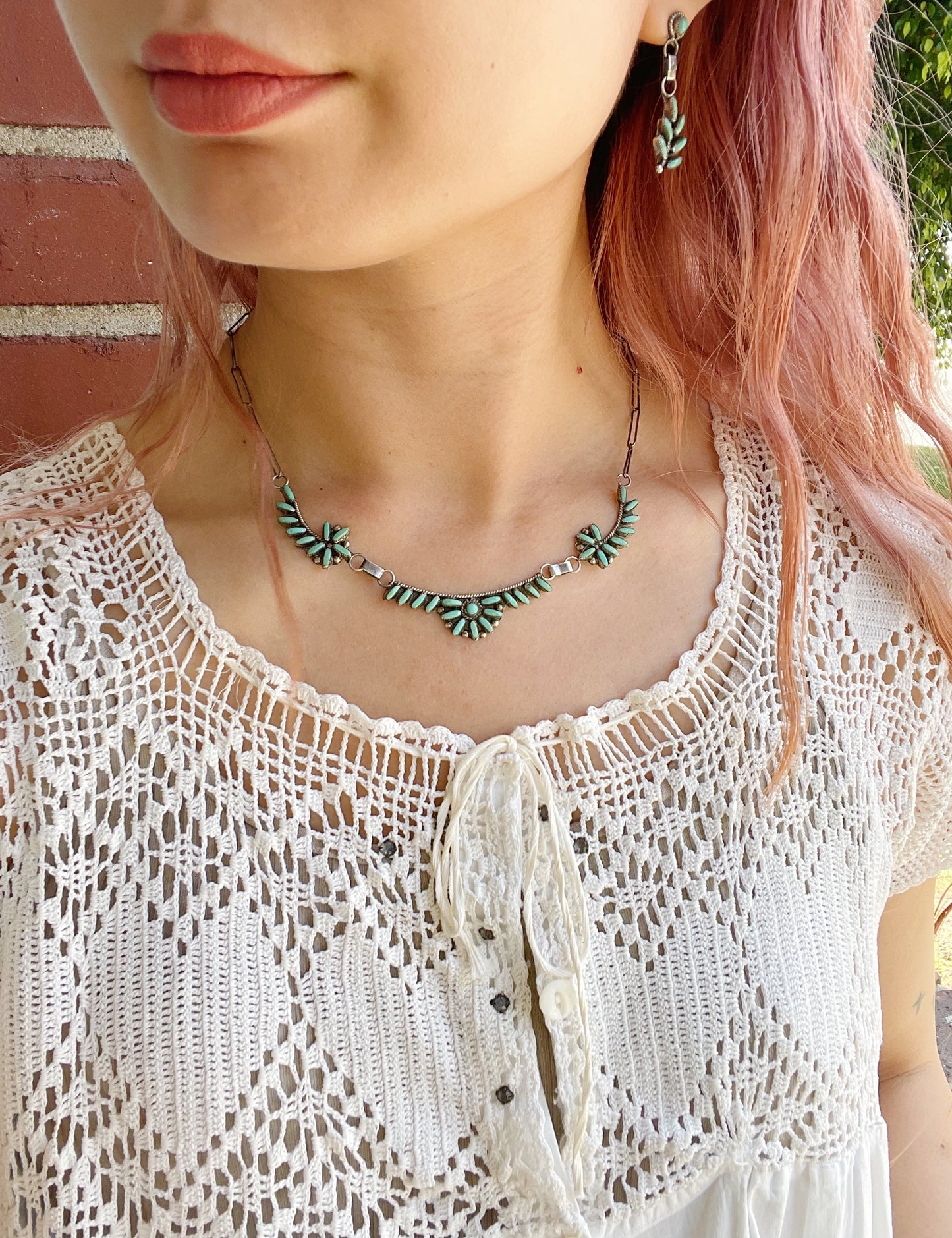 1950s Vintage Zuni Petite Pointed Turquoise Necklace and Pierce