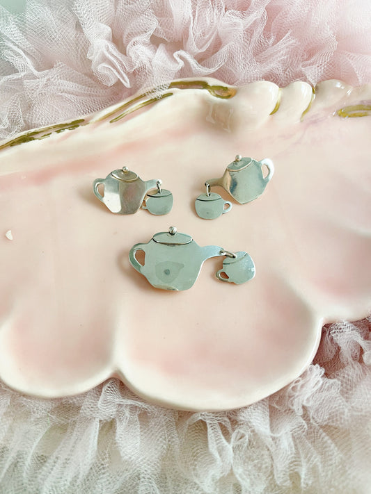 Vintage Tea Pots Pierce and Brooch