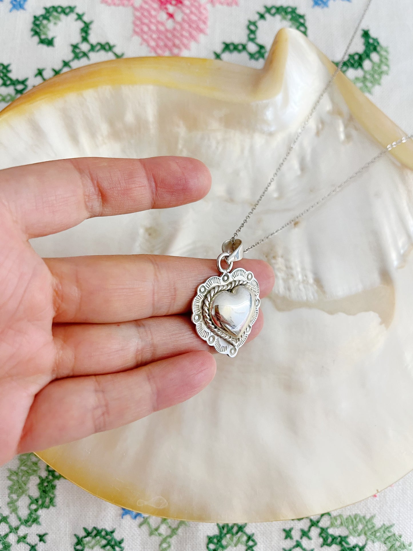 Vintage Silver Heart Necklace.