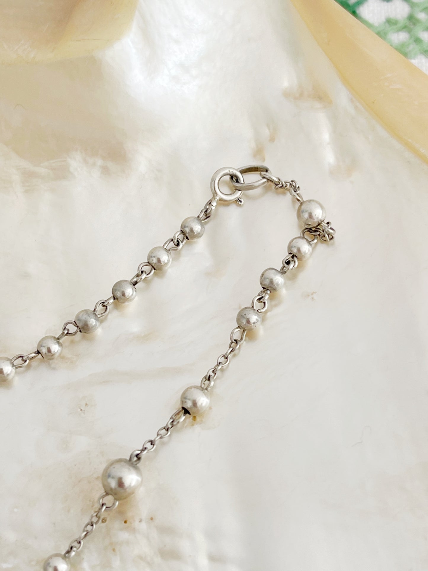 Vintage Silver Ball Beads Necklace.