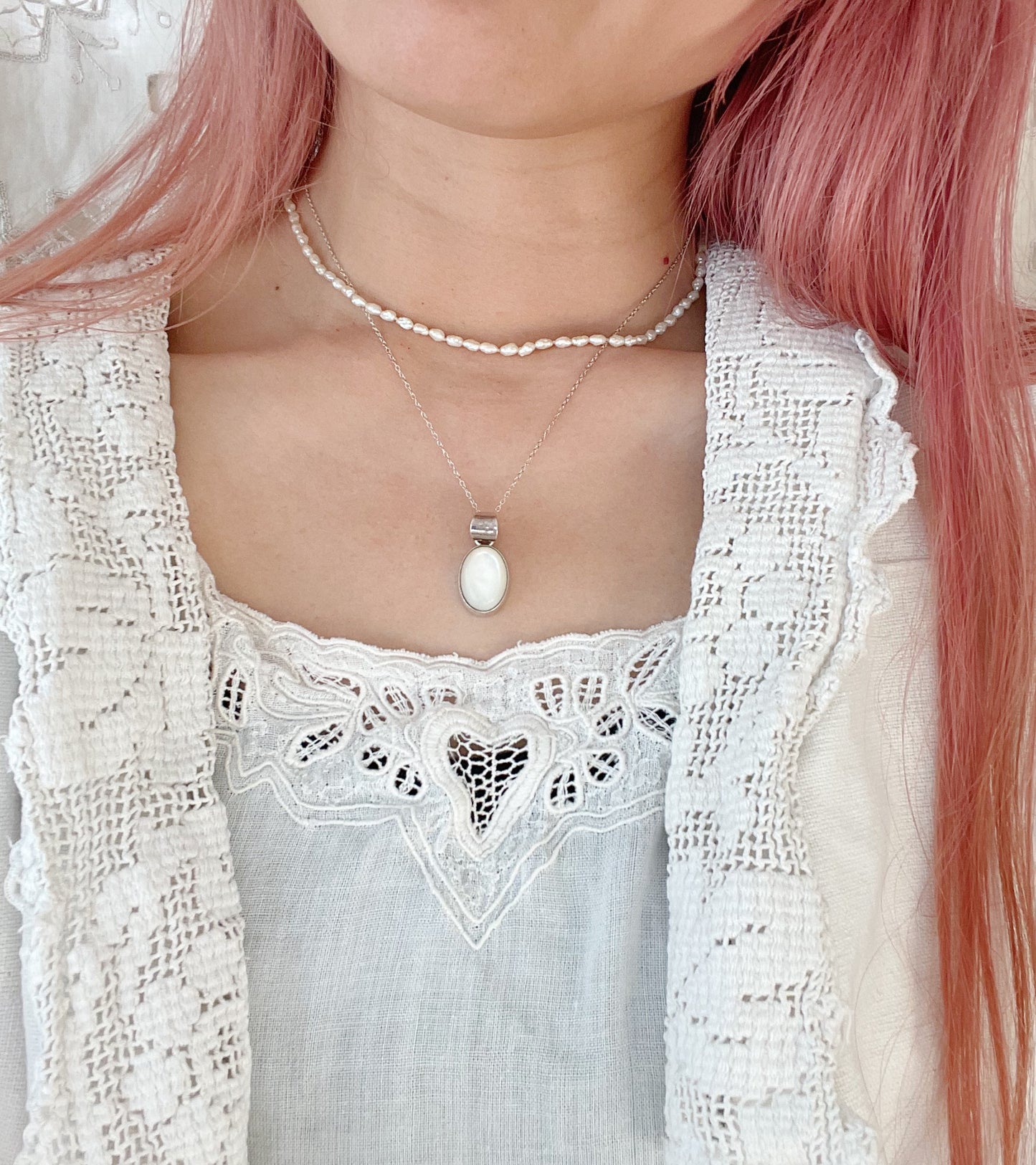 Vintage Mother of Pearl Necklace
