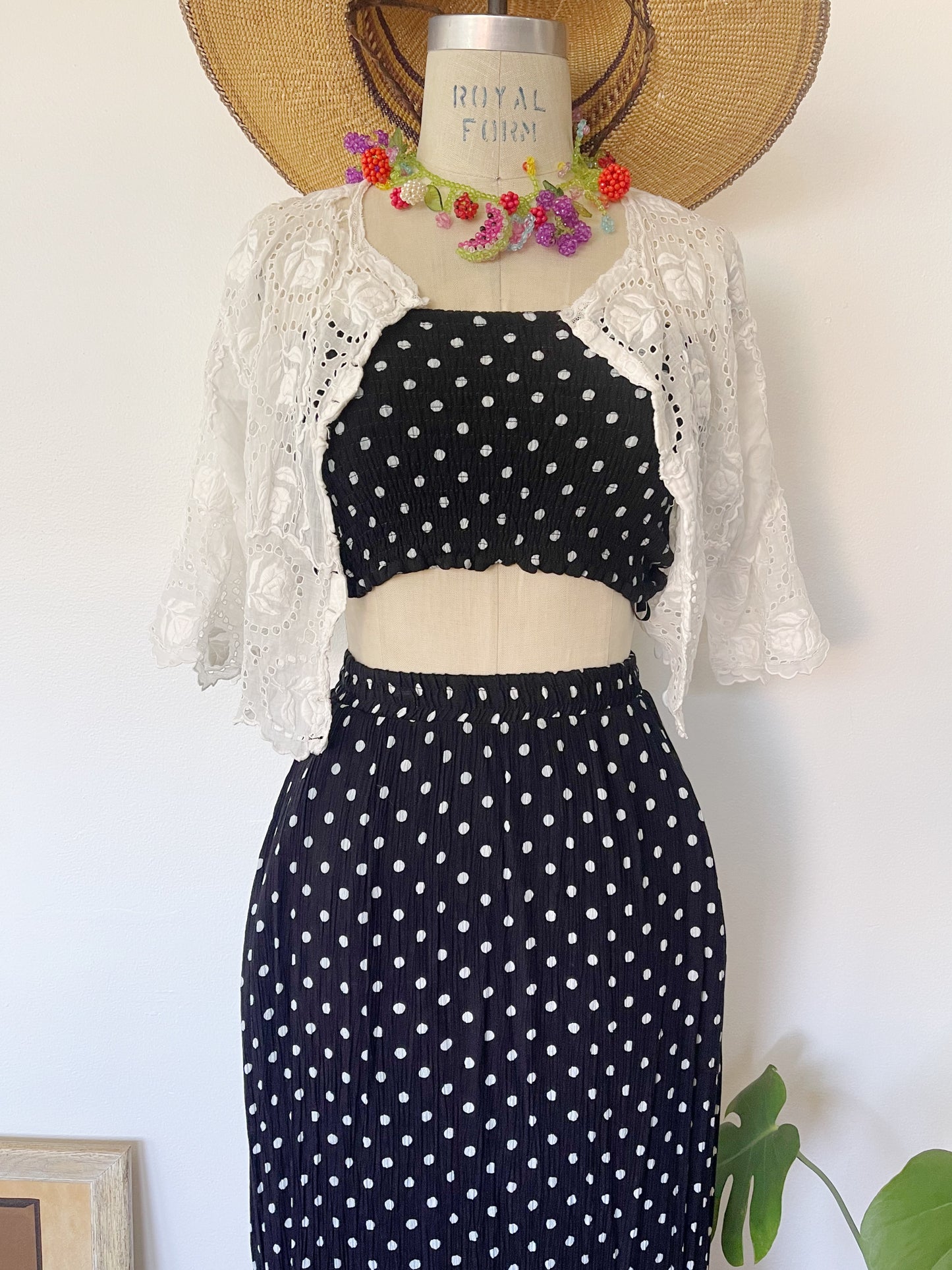 1990s Pretty Dots Set-up