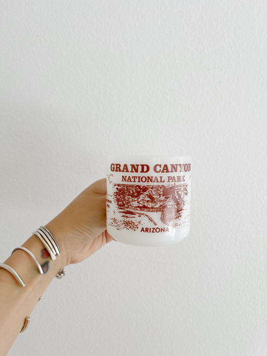 Vintage GRAND CANYON NATIONAL PARK Milk Glass Mug.