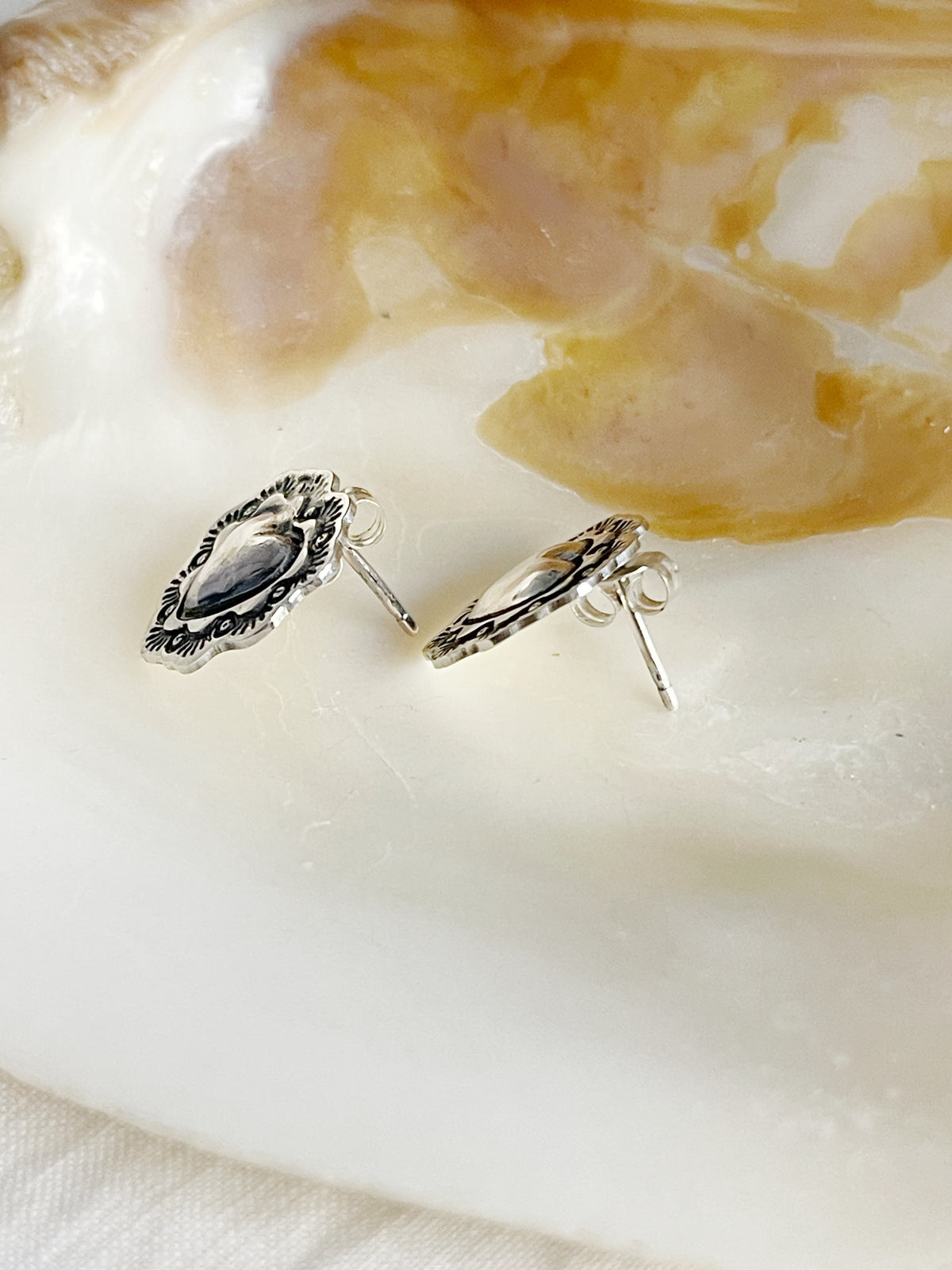 Delayne Reeves Silver Tiny Hearts Pierce