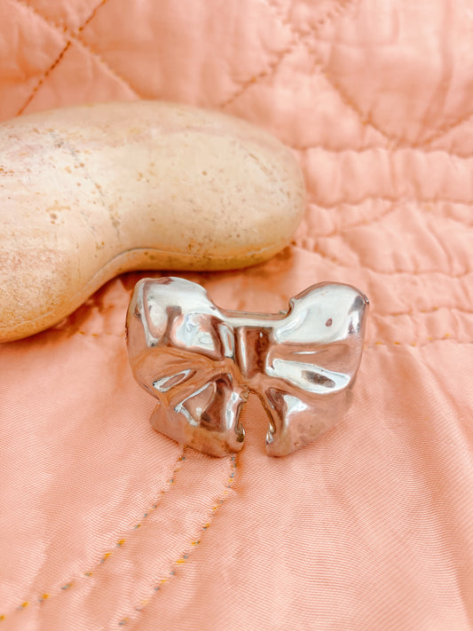 1980’s Huge ! Vintage Ribbon Bow Cuff Bangle.