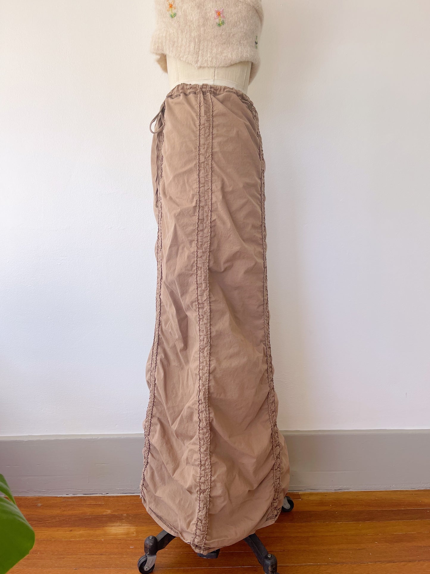 Brown Shirring Long Skirt