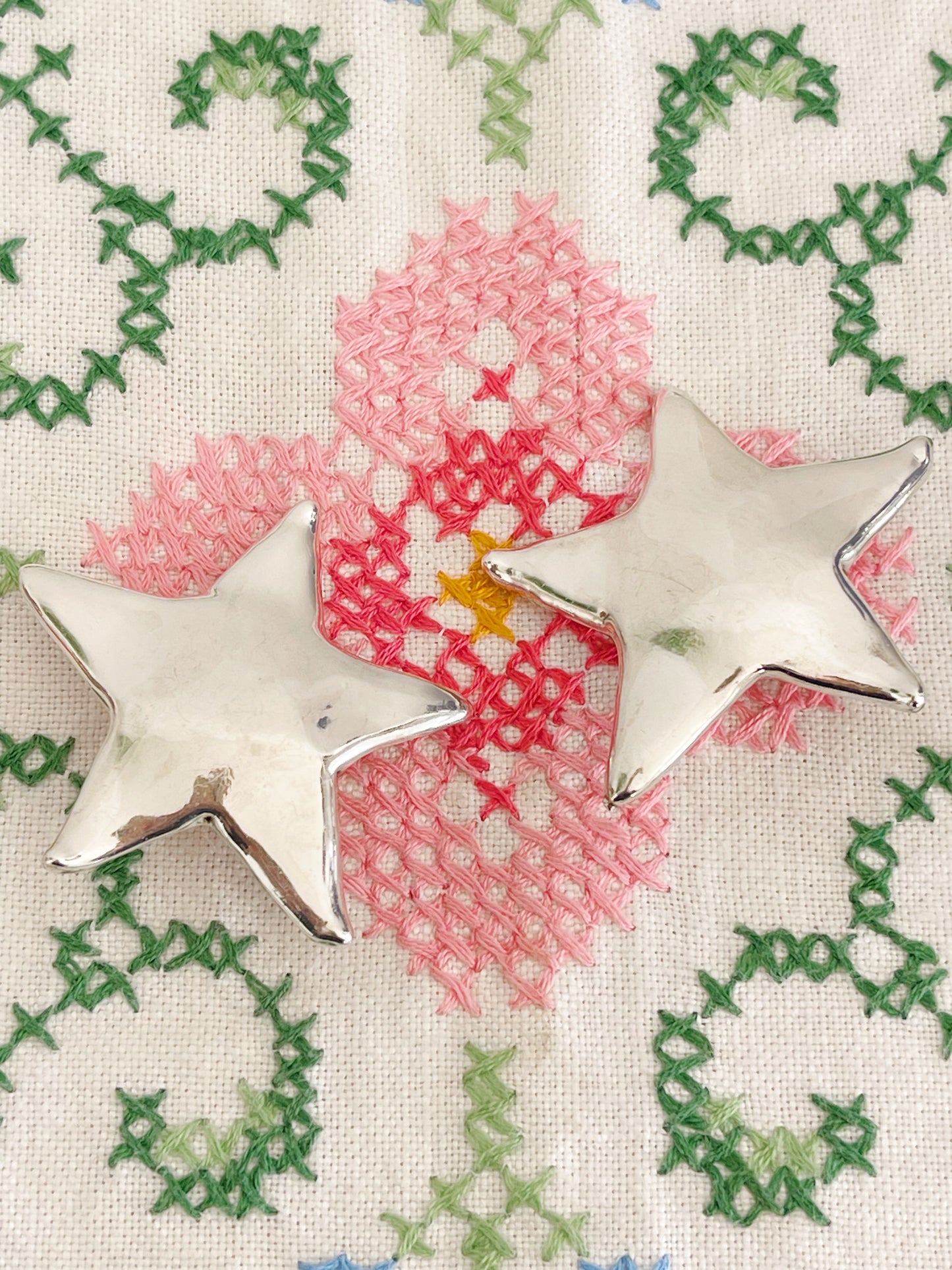 Vintage Large Star Silver Clip Earrings.