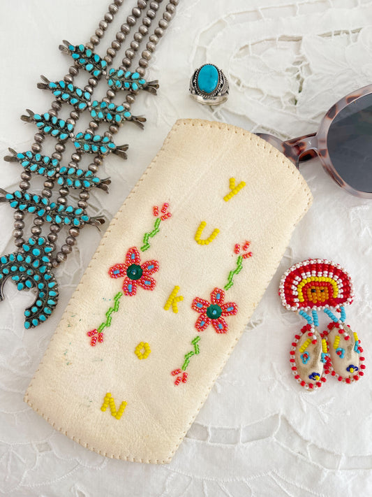 Vintage Zuni Beads Purse.