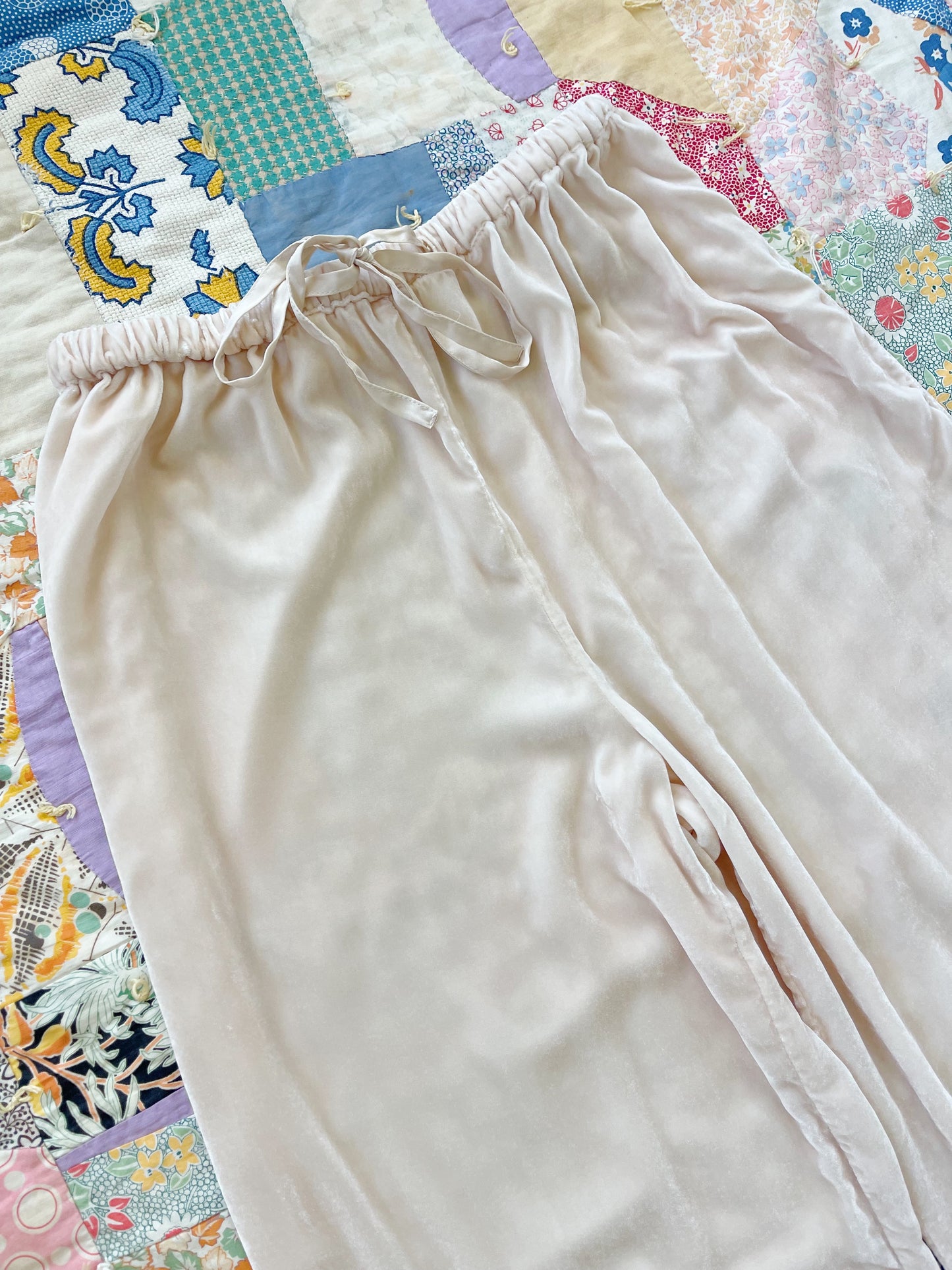 1990s Silk Lovely Long Pants