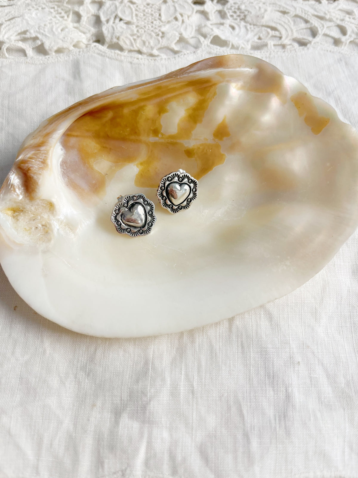 Delayne Reeves Silver Tiny Hearts Pierce