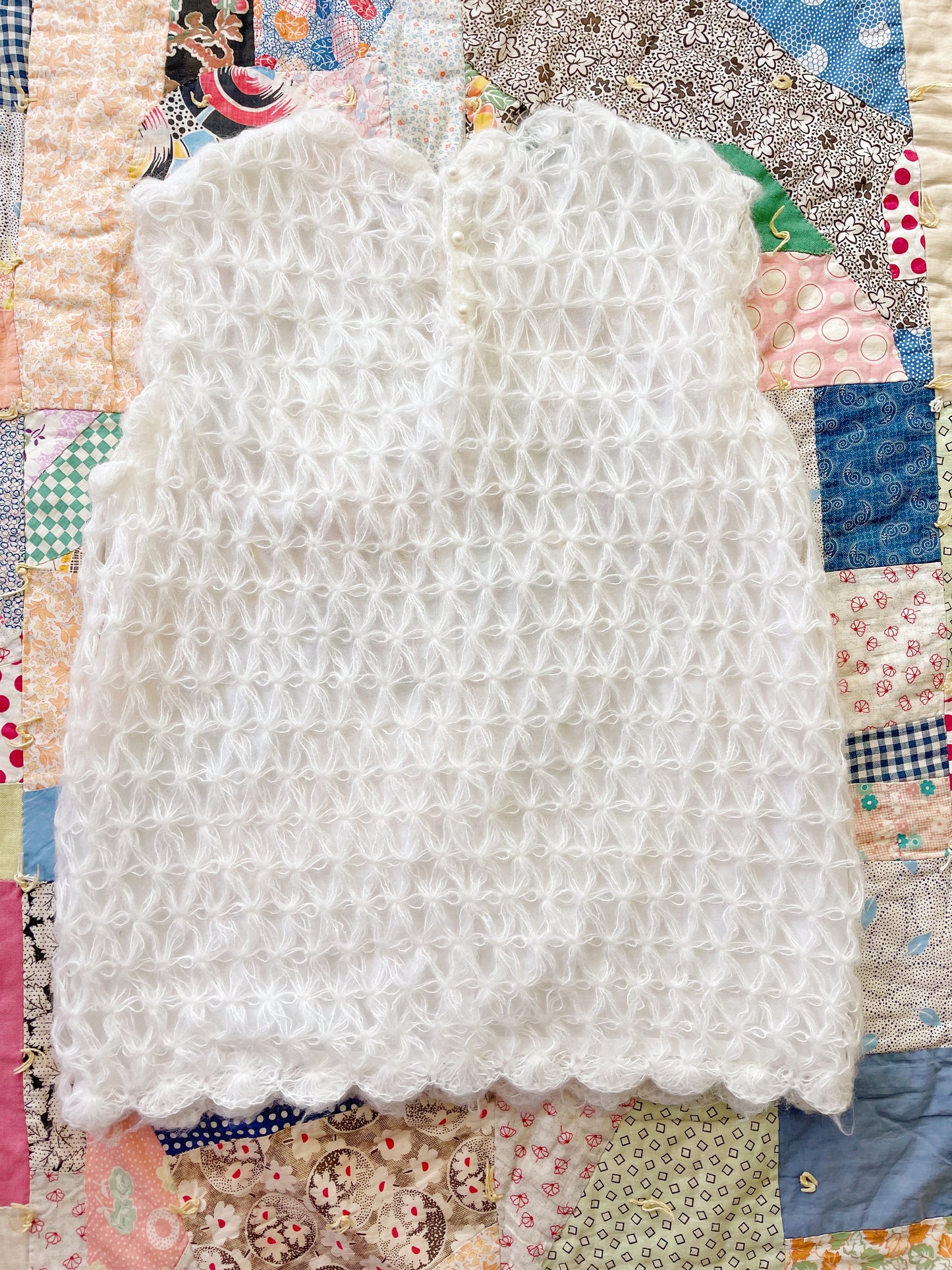 1960s Hand Crochet Sleeveless Tops
