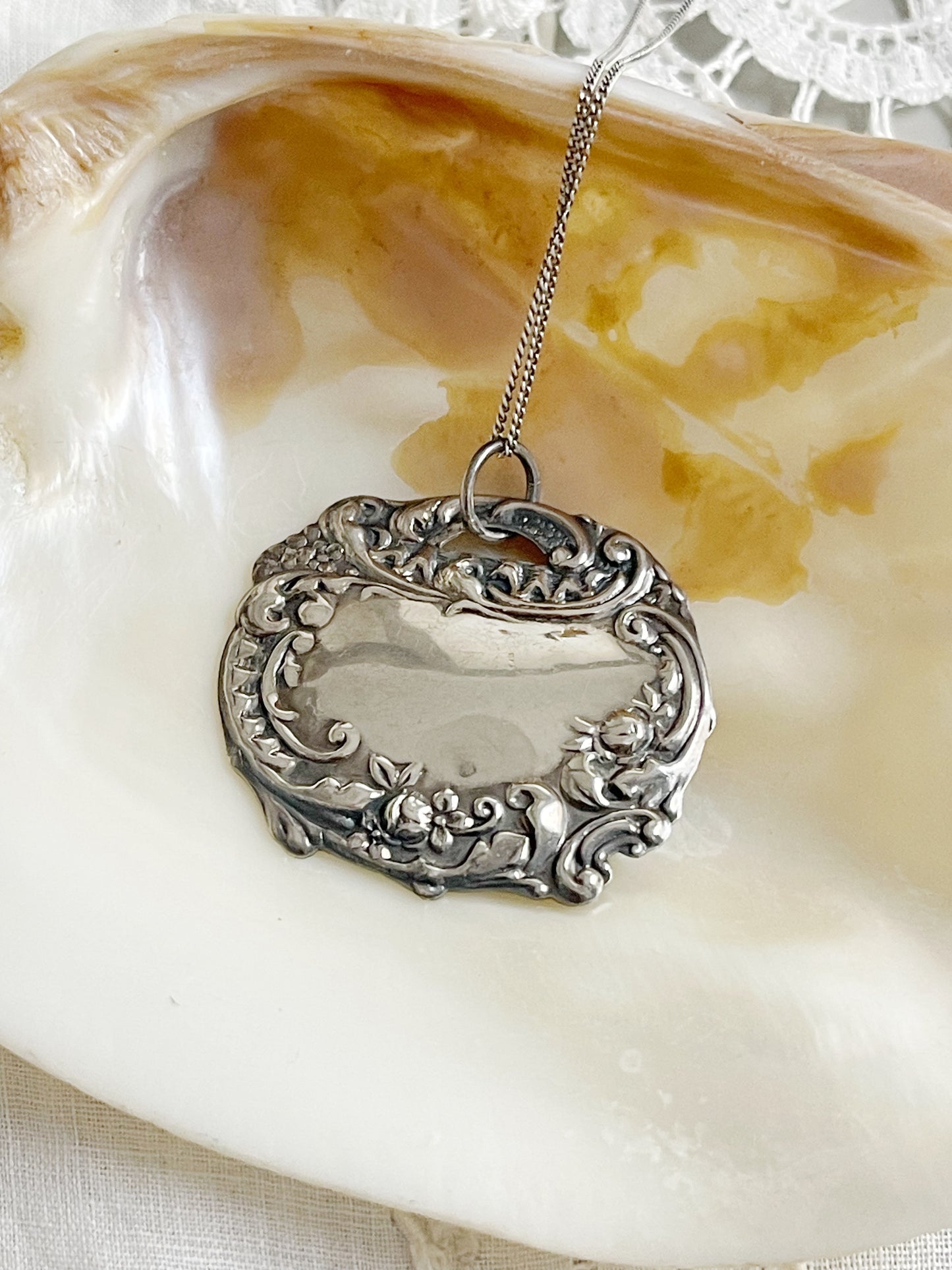 Vintage Engravable Silver Necklace