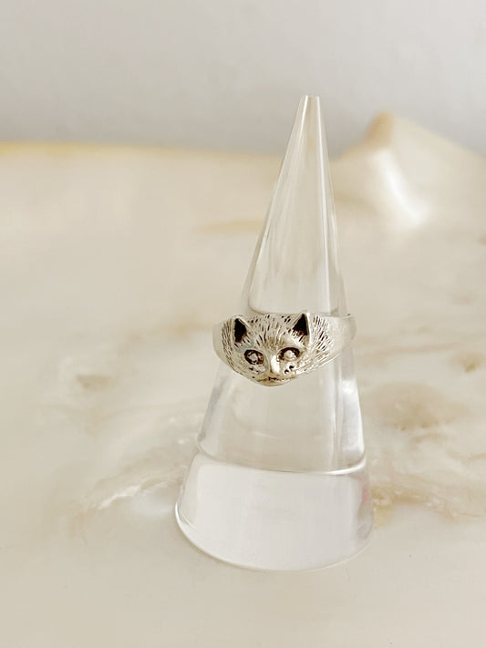 Vintage Cat Face Silver Ring.