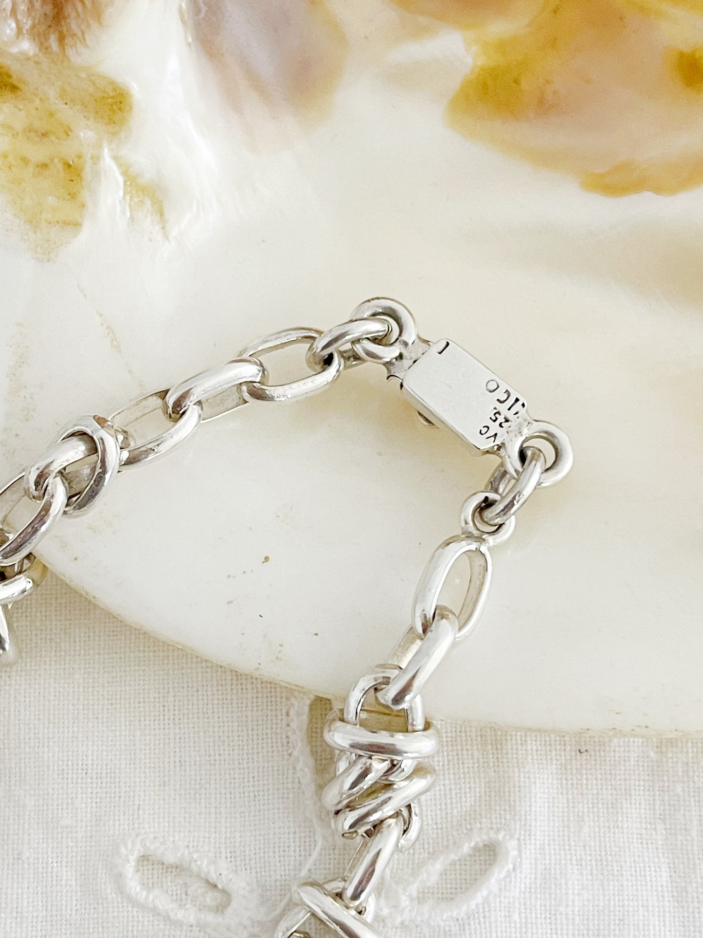 1980’s Chain Silver Bracelet.