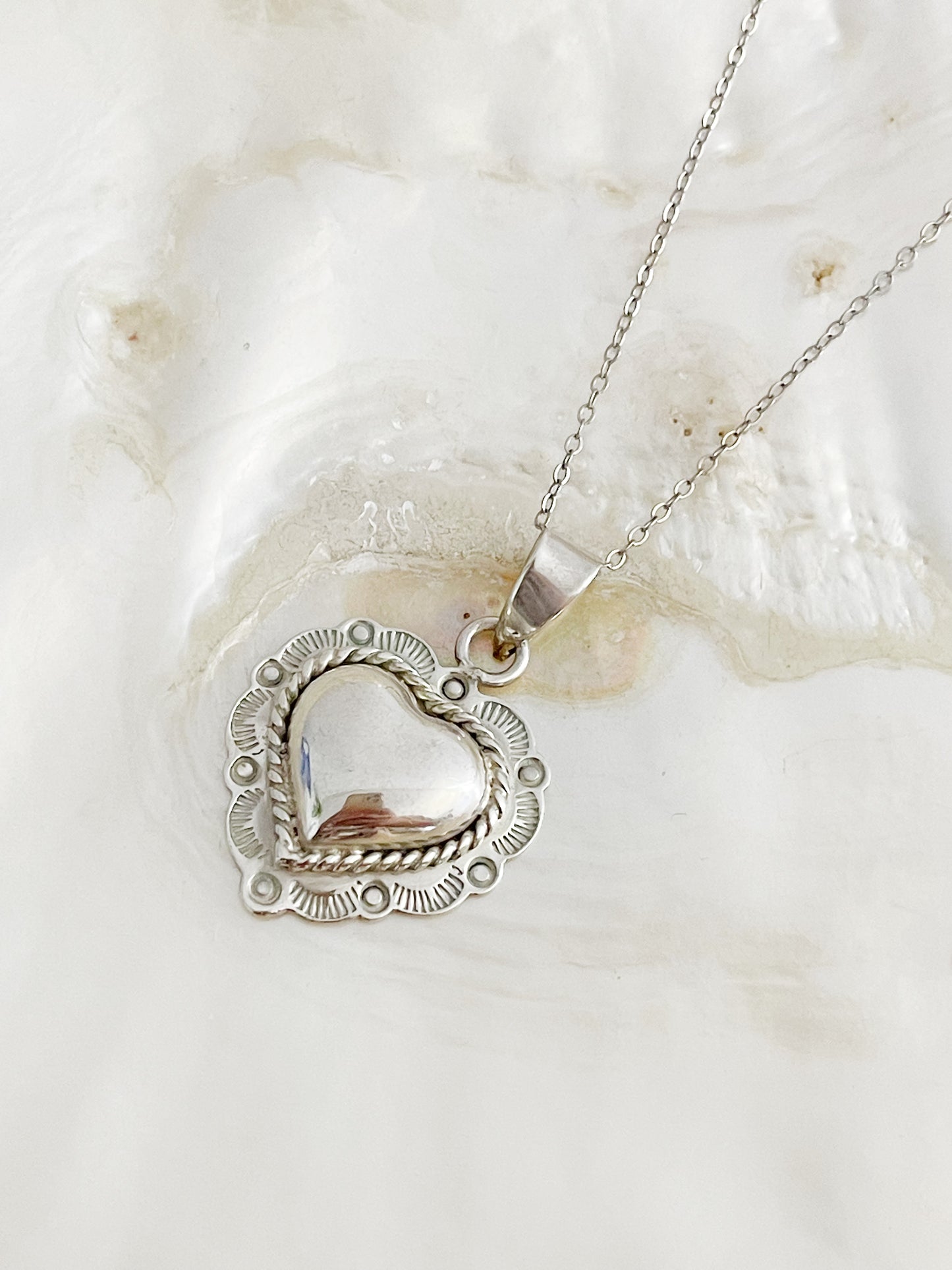 Vintage Silver Heart Necklace.