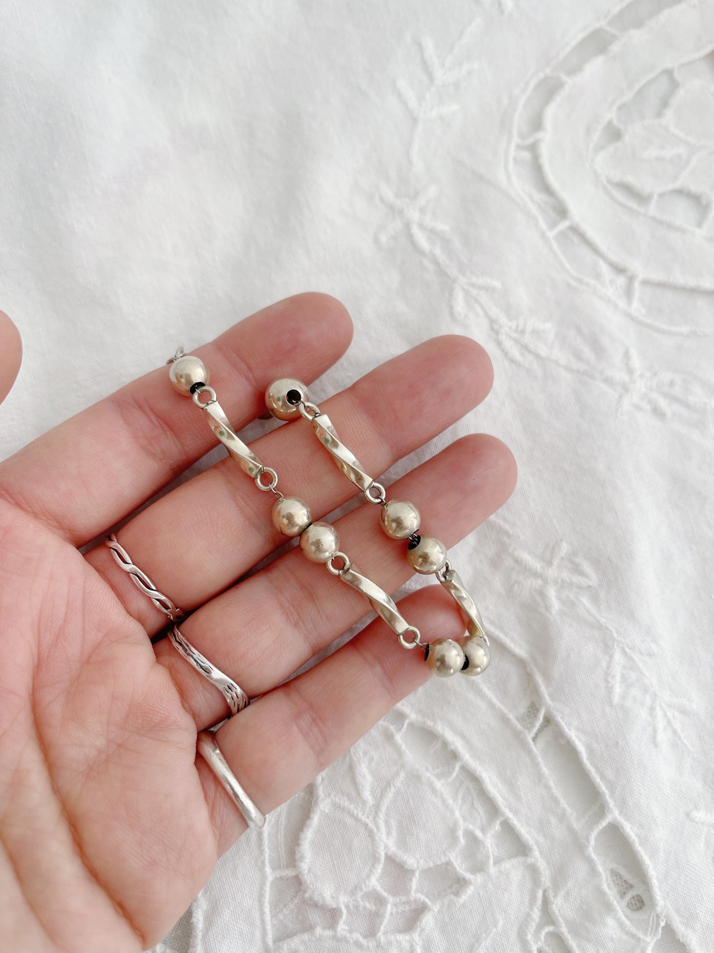 Vintage Bar and Ball Beads Silver Bracelet.