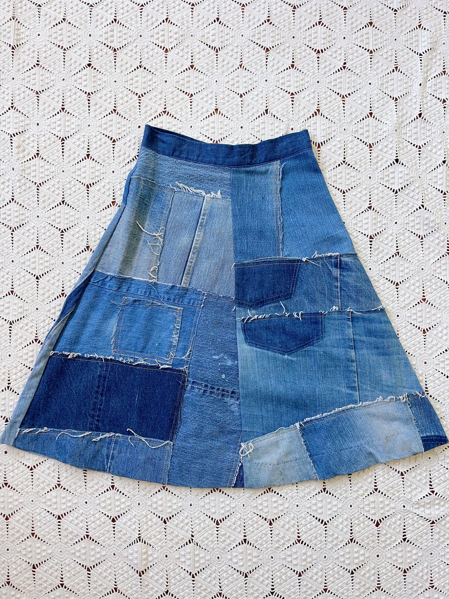 1970s Vintage Patchworks Denim Skirt