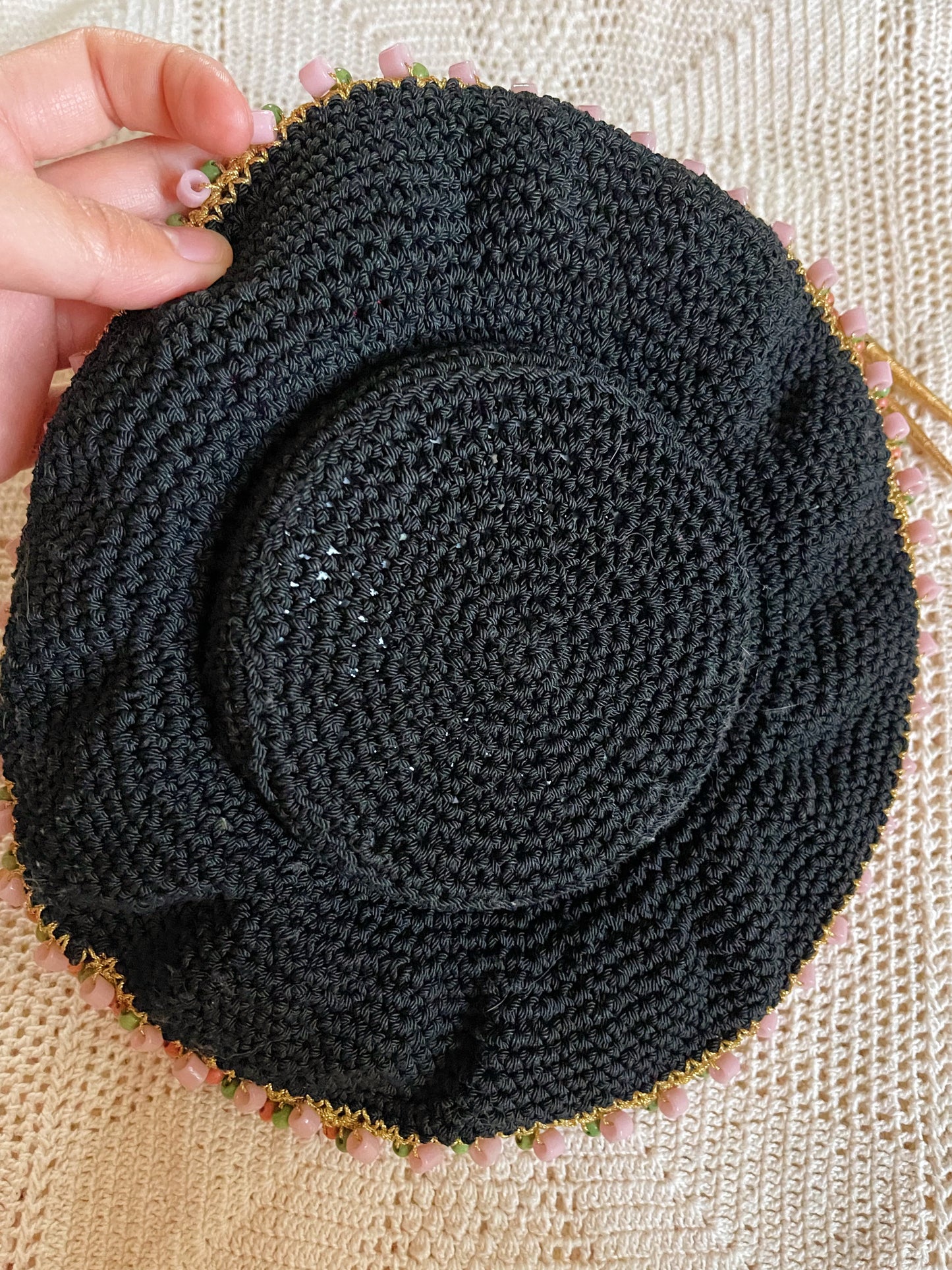 Vintage 1940's Black Crochet Purse.