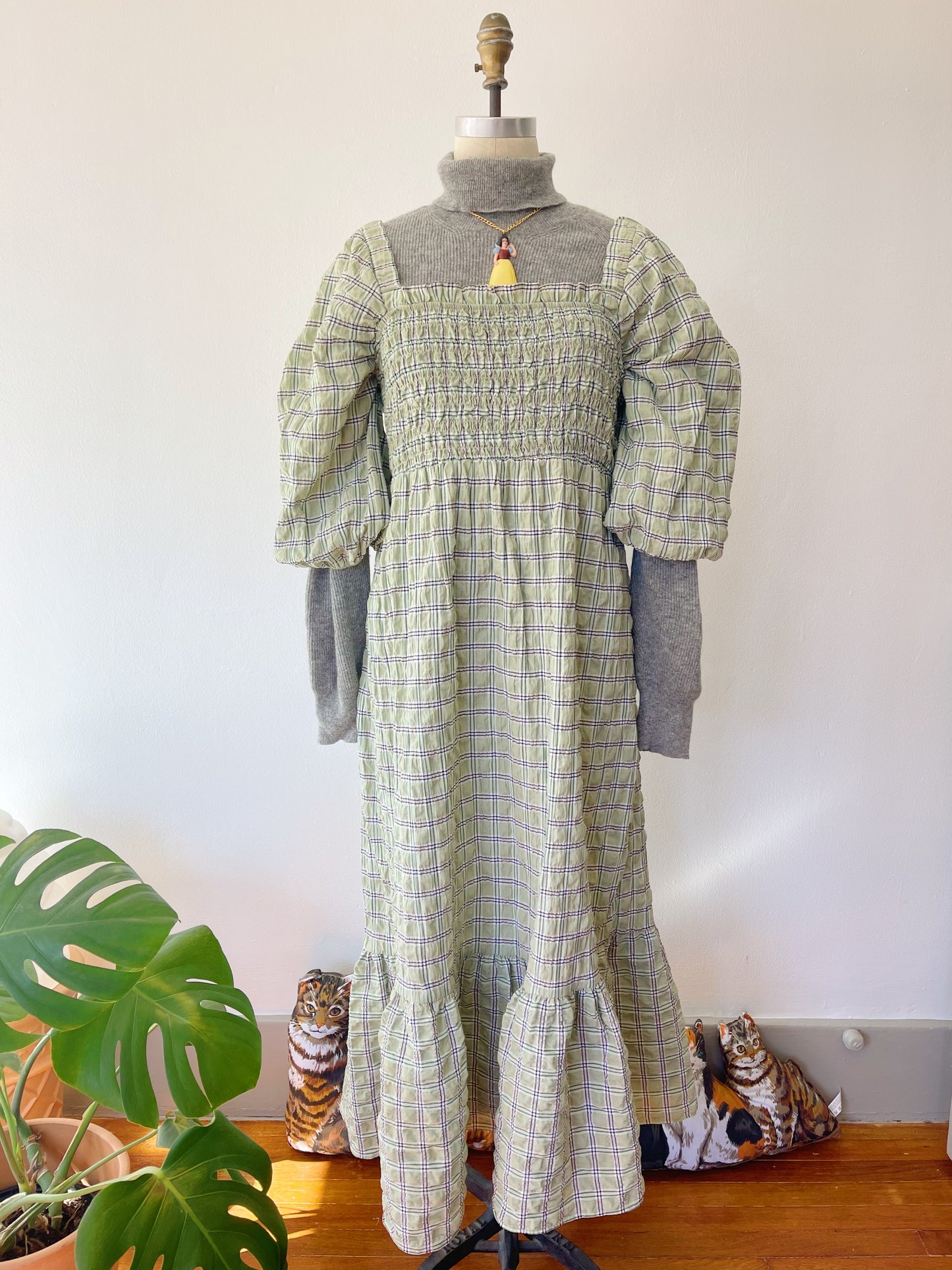 Checked Puff Sleeve Long Dress