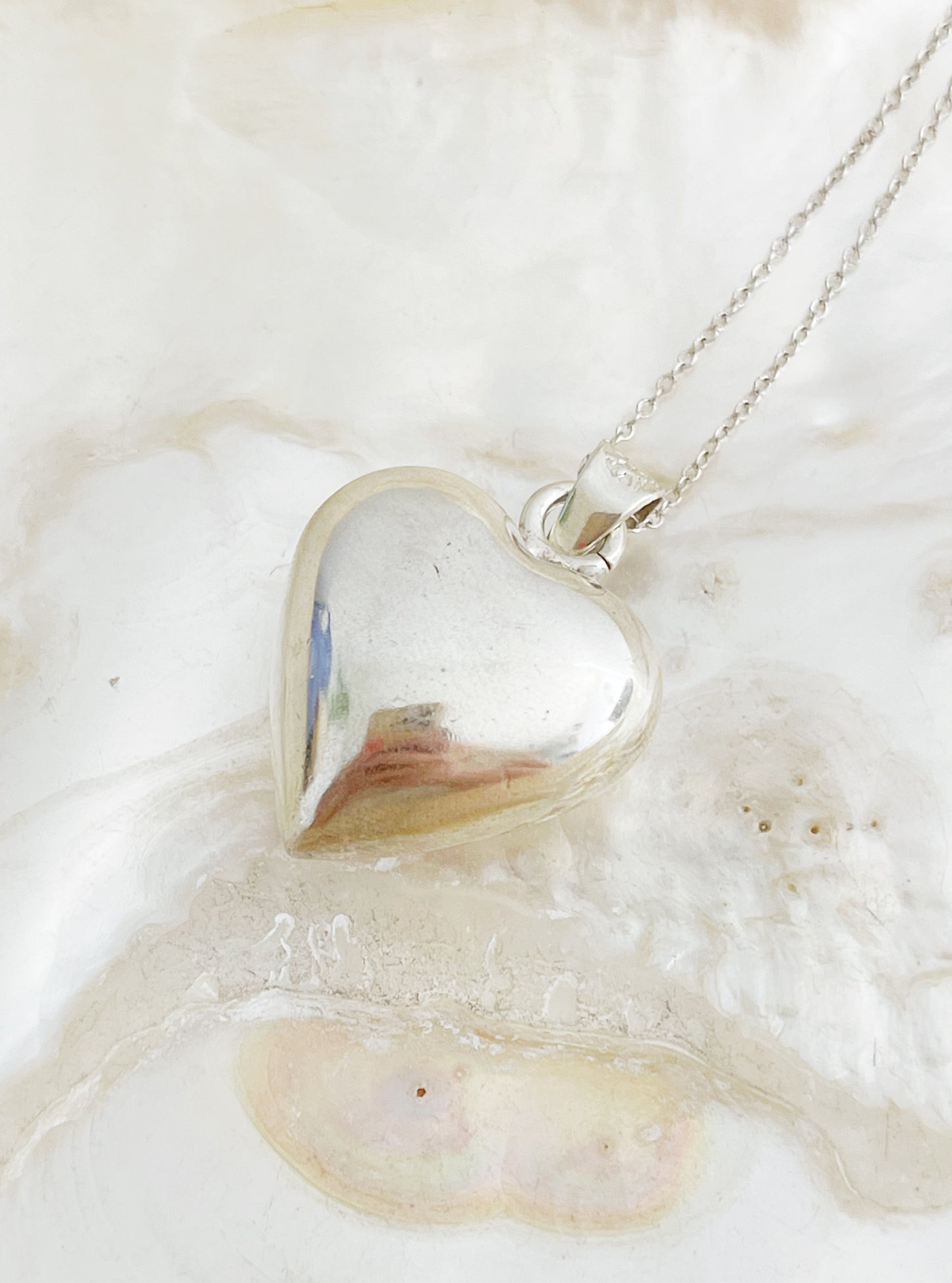 Vintage Puffy Heart Silver Necklace.